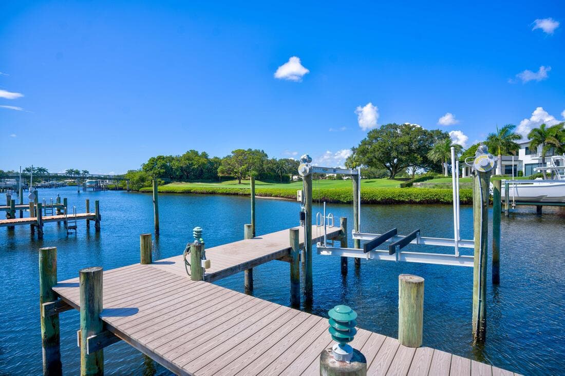 1503 Captains Way photo 21