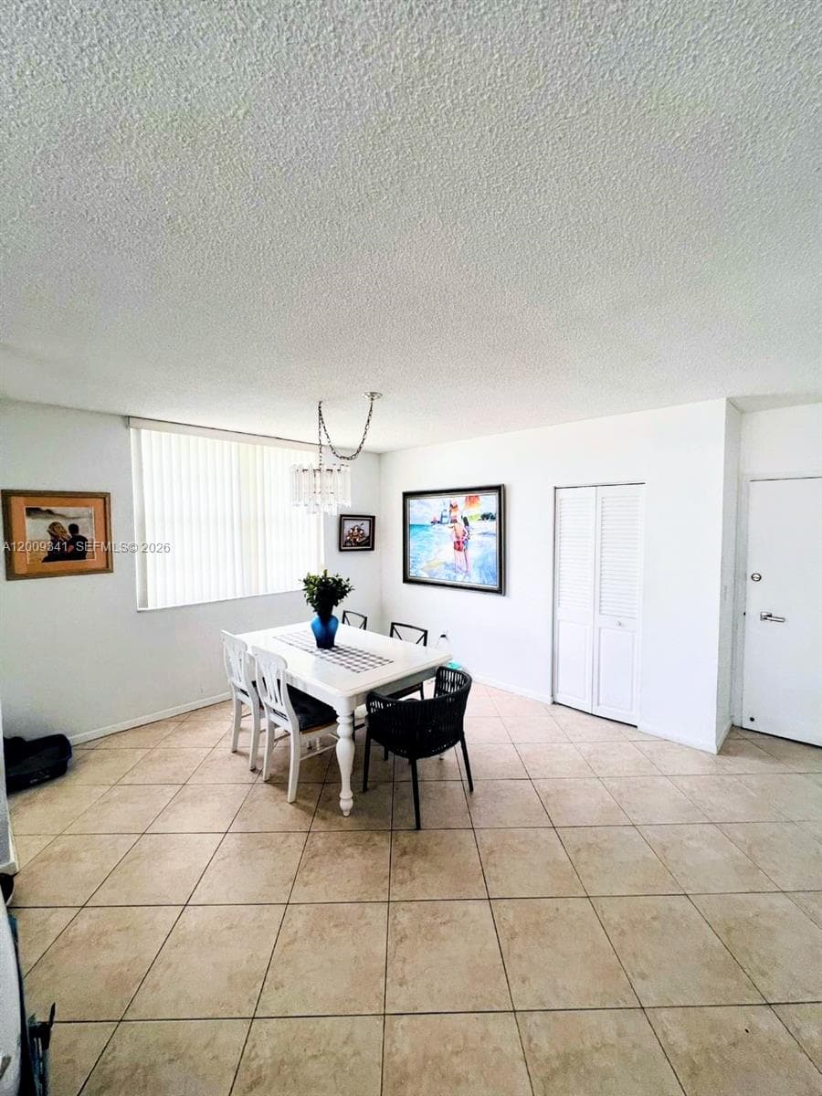 300 Bayview Dr 915 photo 7