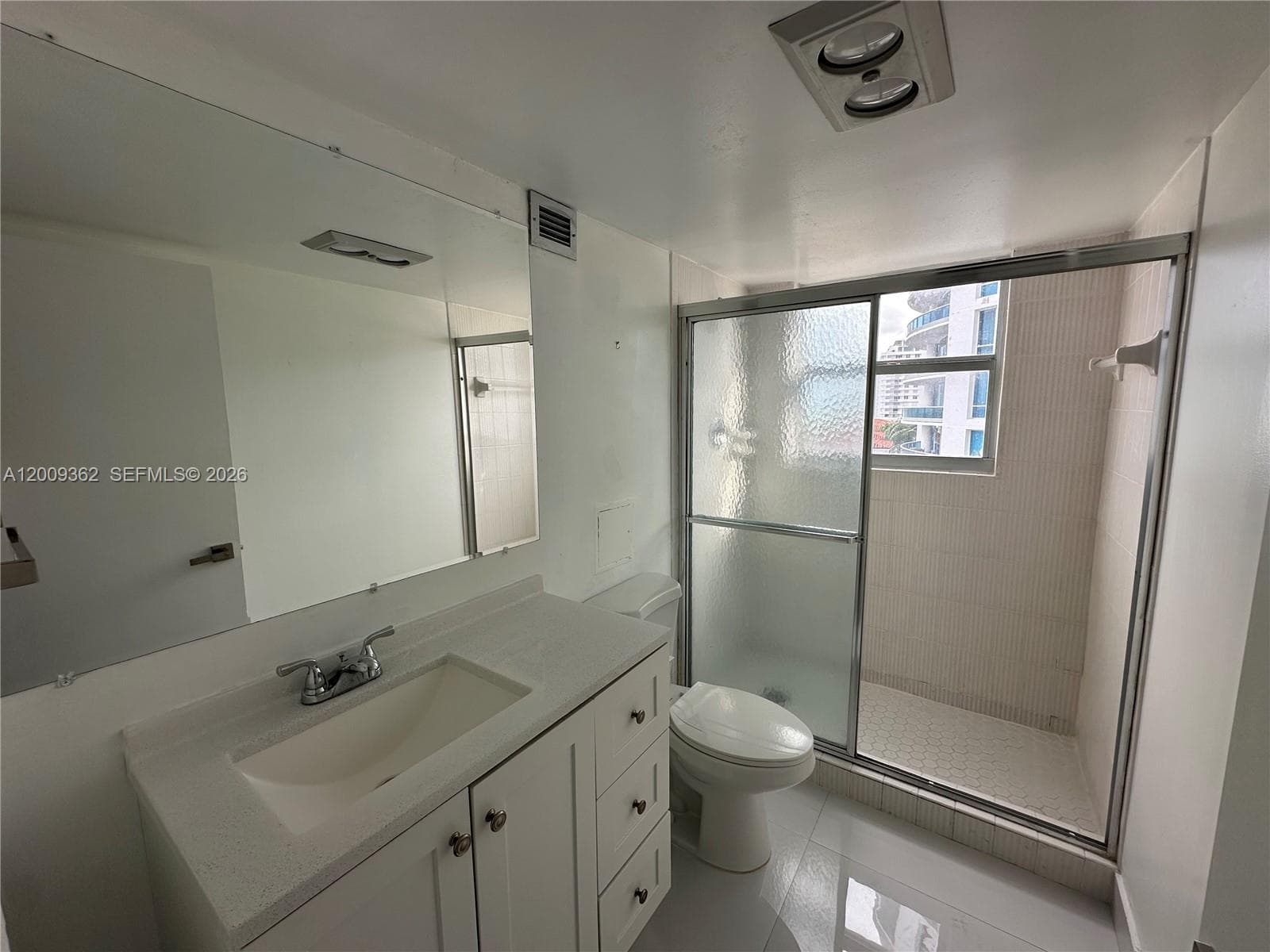 6039 Collins Ave 826 photo 14