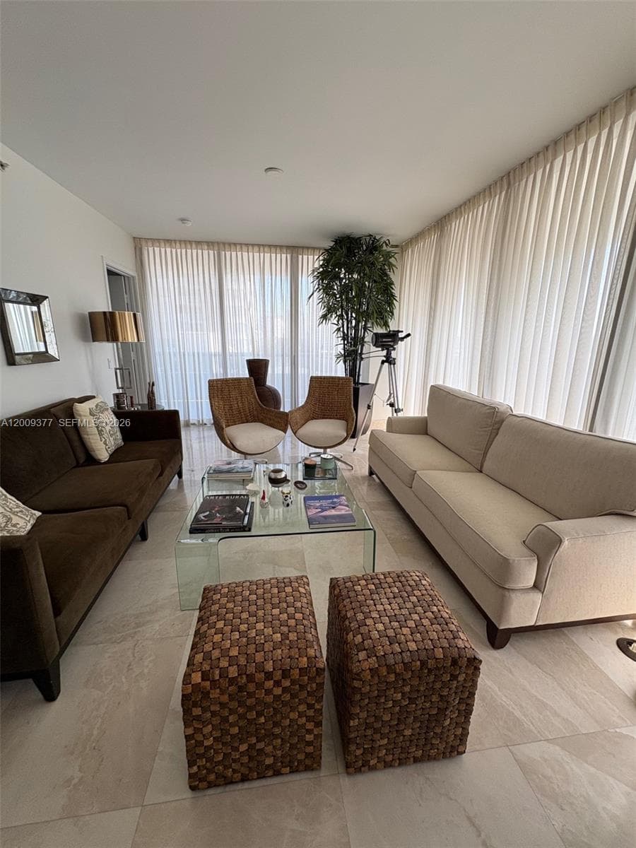 5875 Collins Ave 708 photo 5