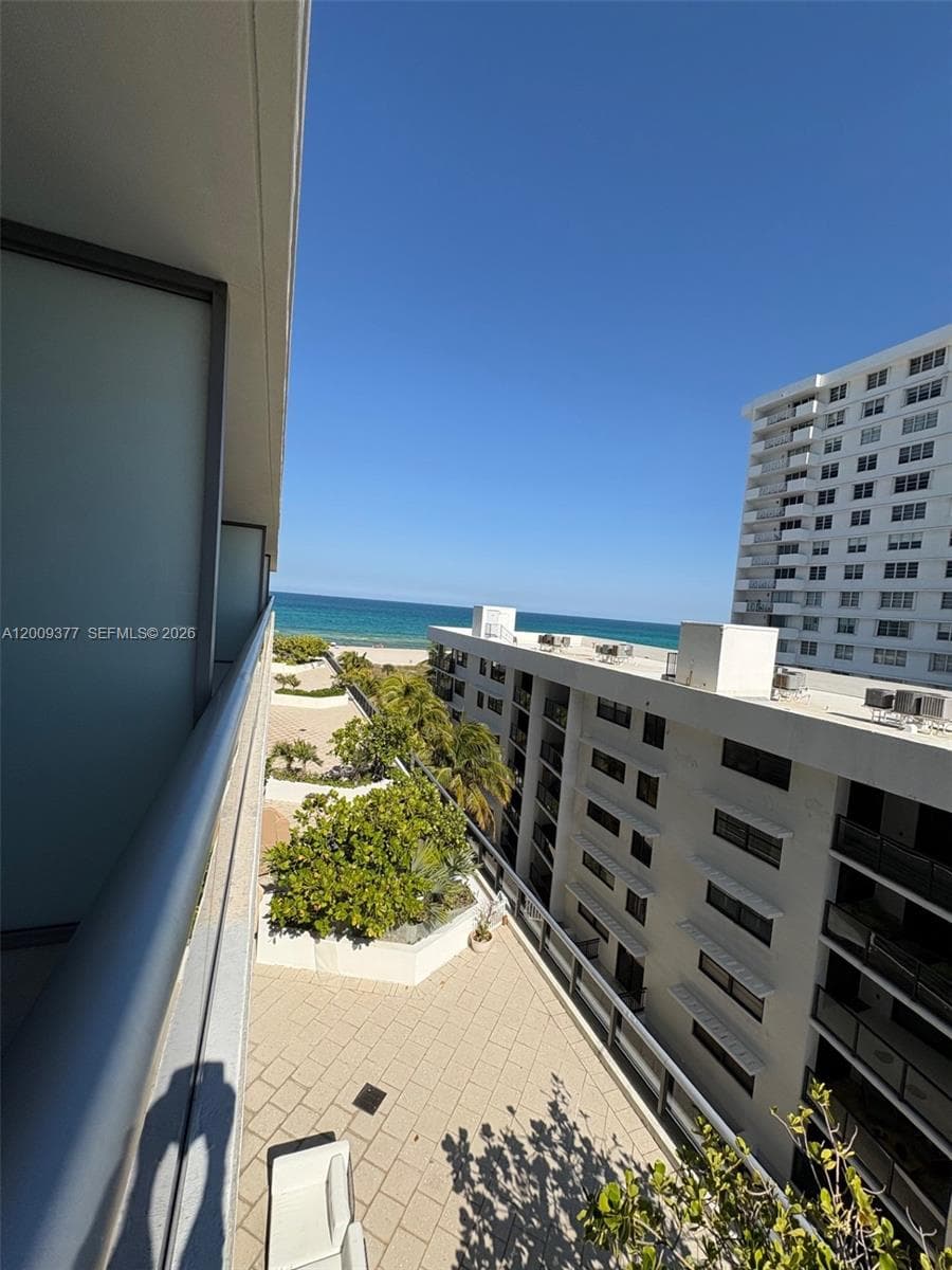 5875 Collins Ave 708 photo 14