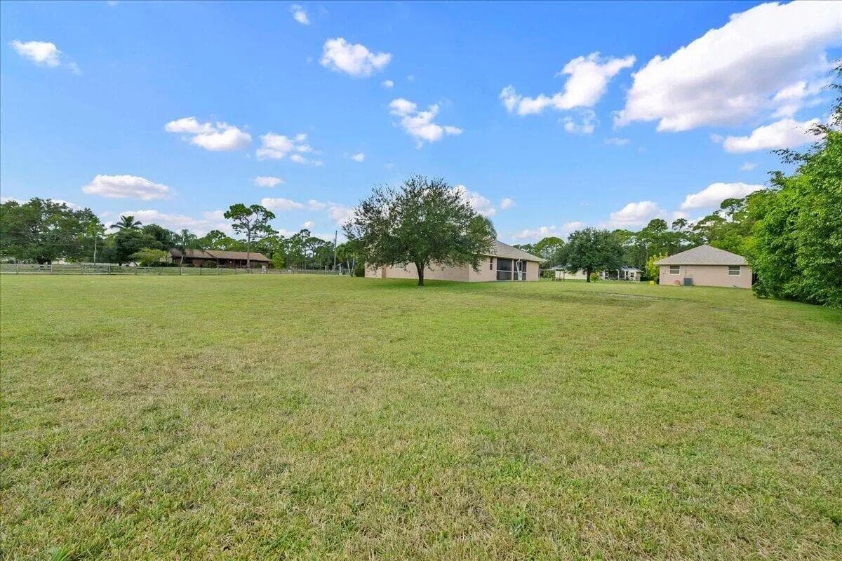 13253 N 75th Ln Lane N photo 3