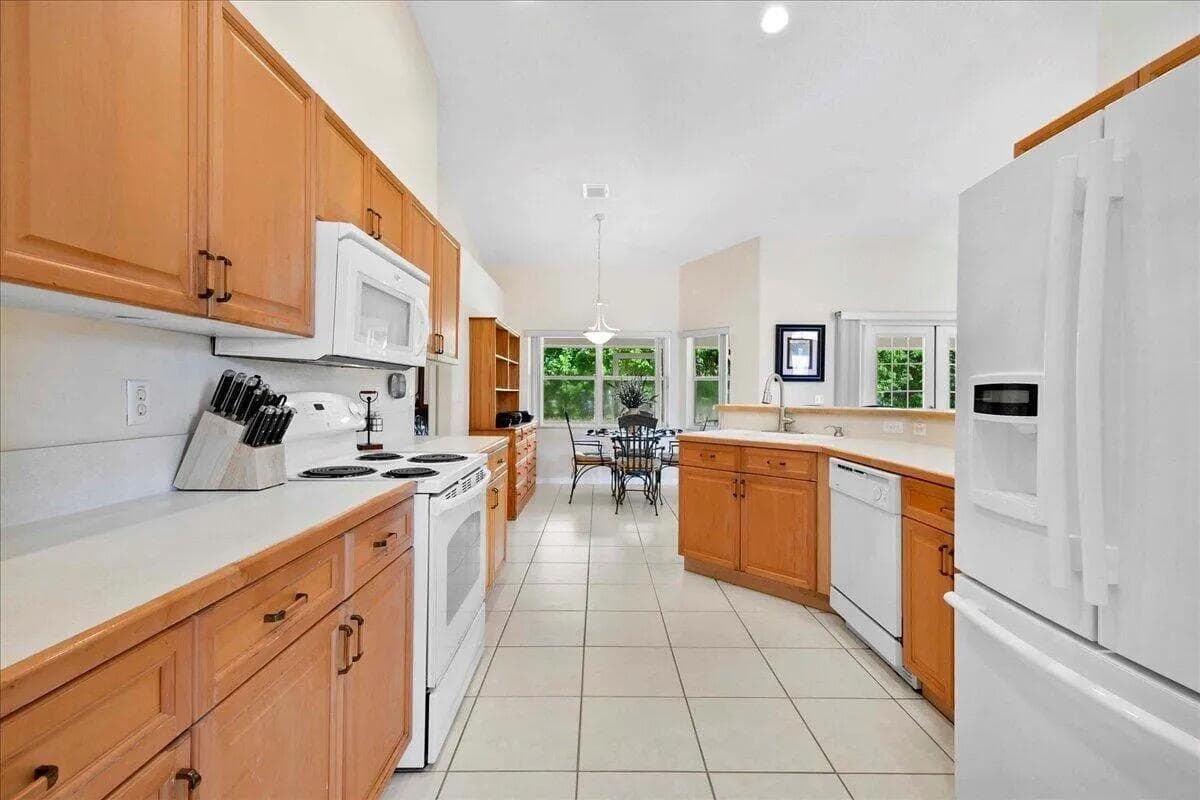 13253 N 75th Ln Lane N photo 9