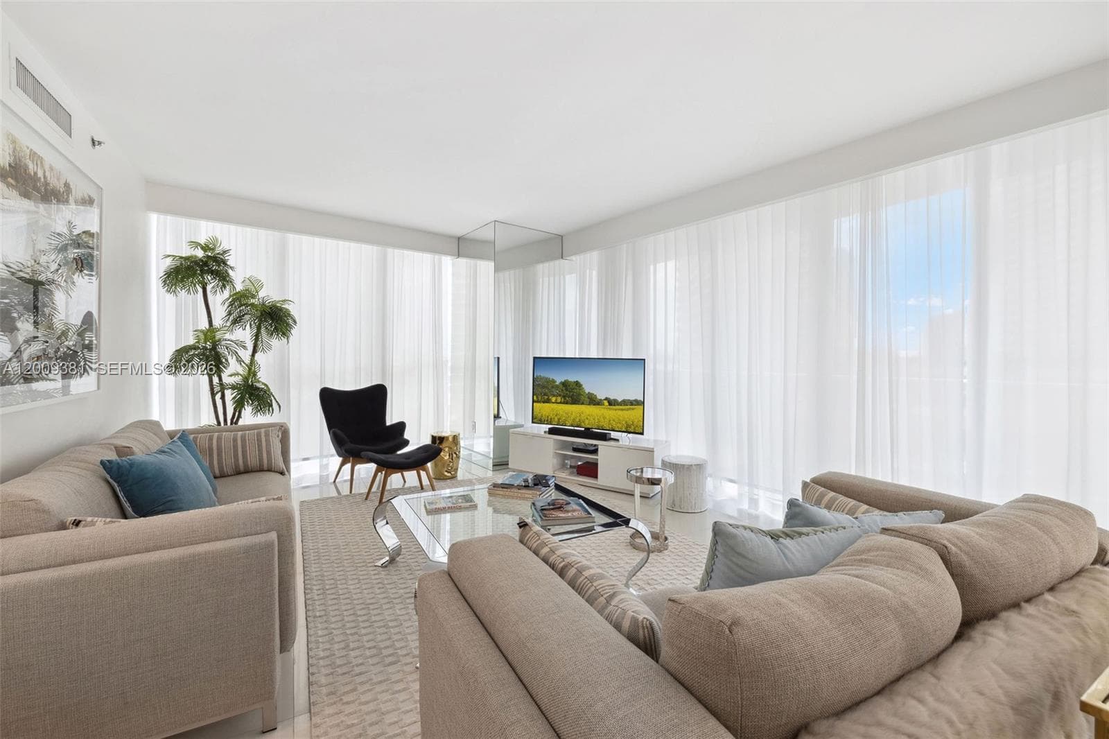 465 Brickell Ave 701 photo 11