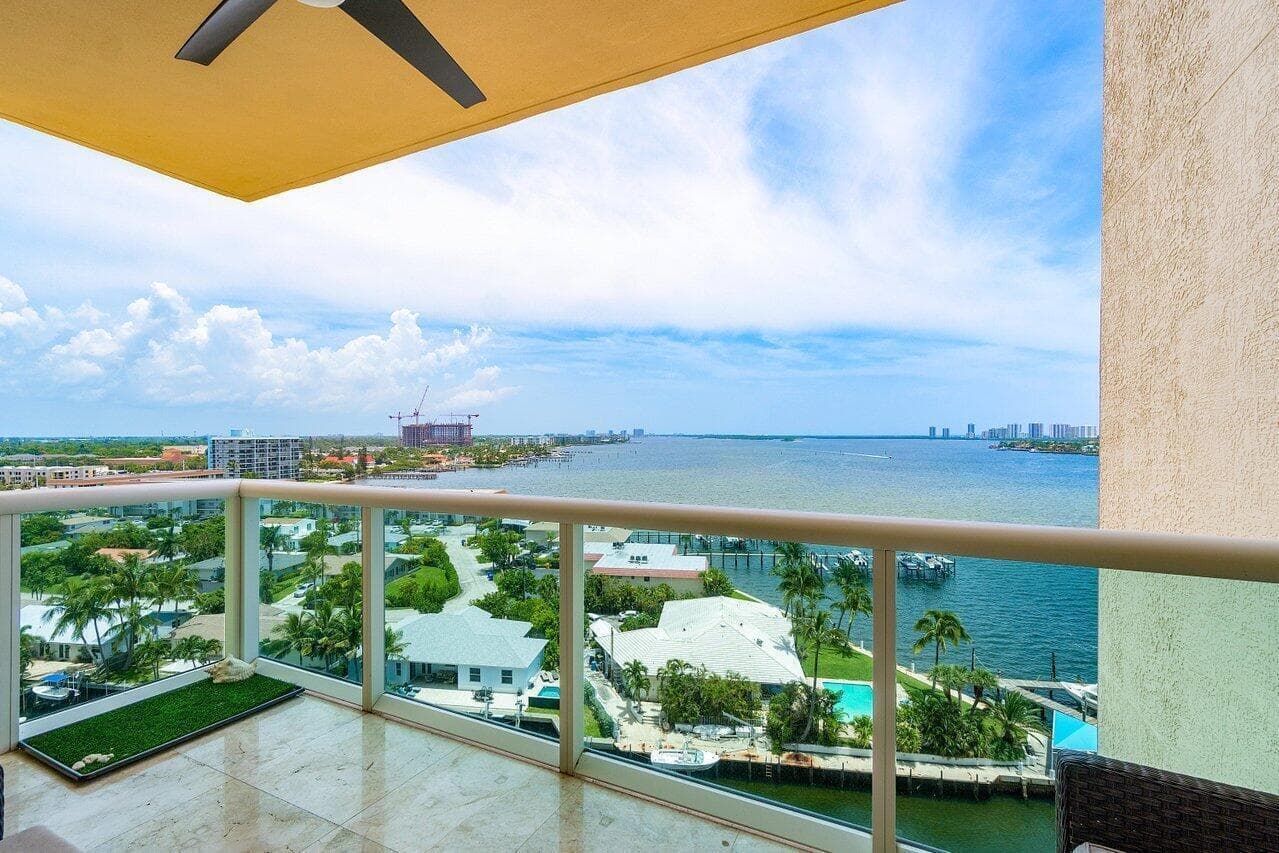 2650 Lake Shore Drive 1003 photo 6