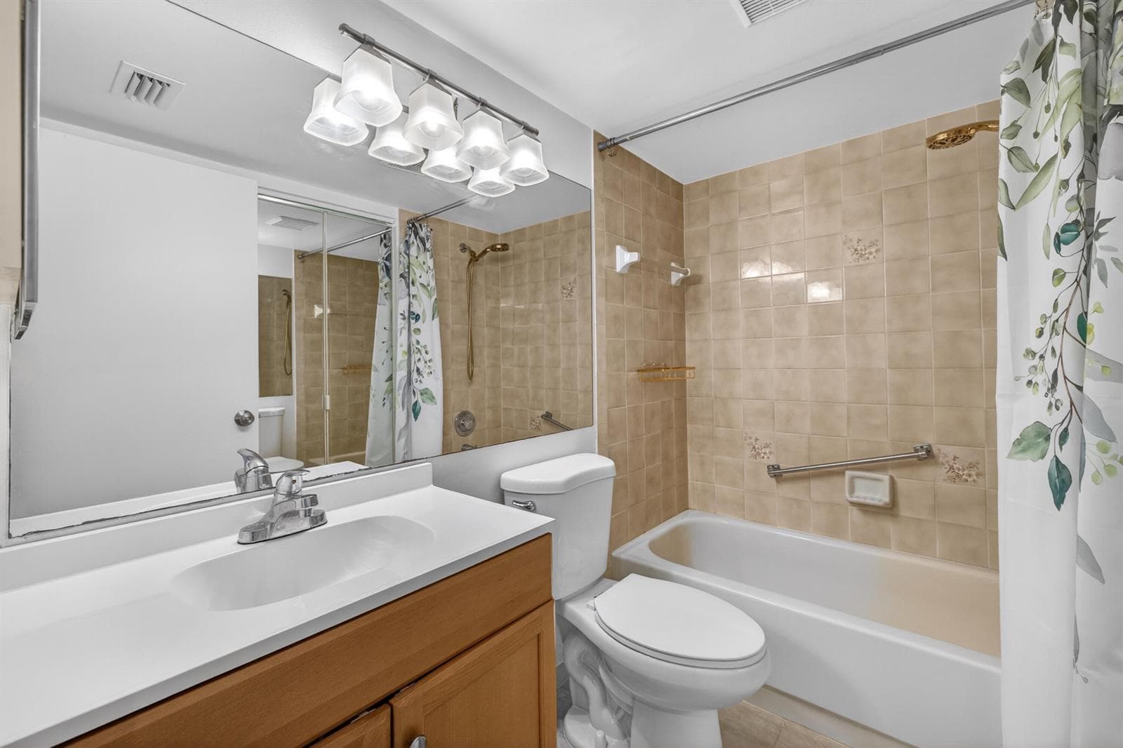 2512 SE Anchorage Cove 2 photo 16