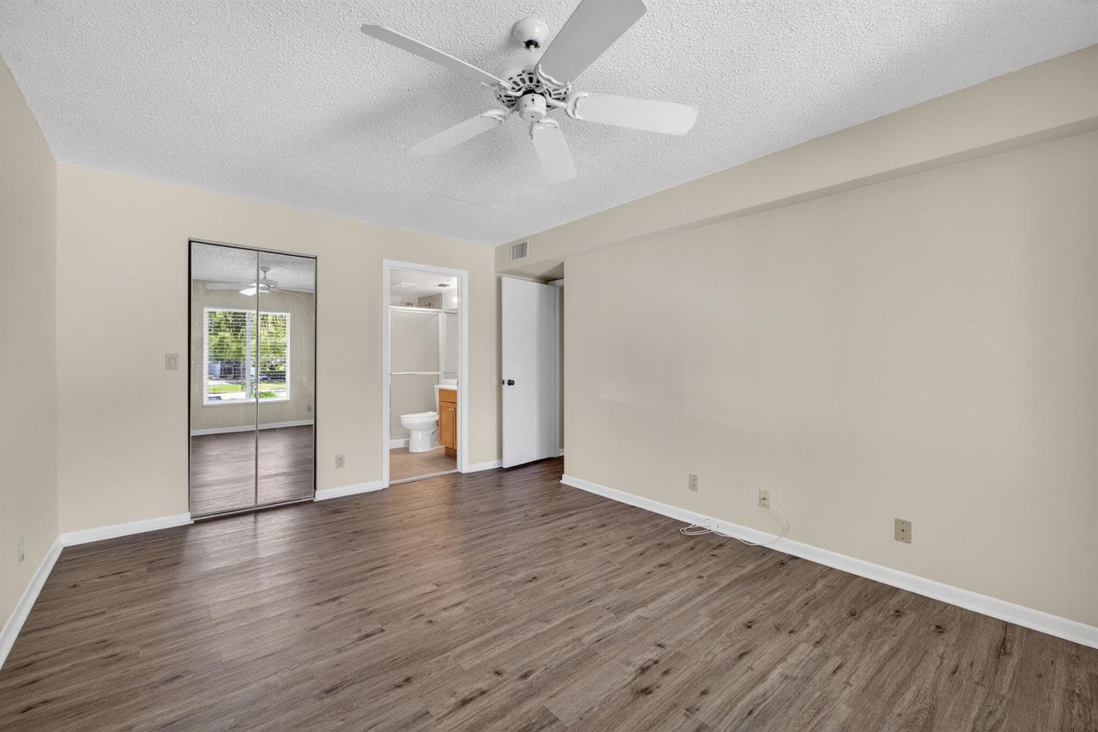 2512 SE Anchorage Cove 2 photo 19