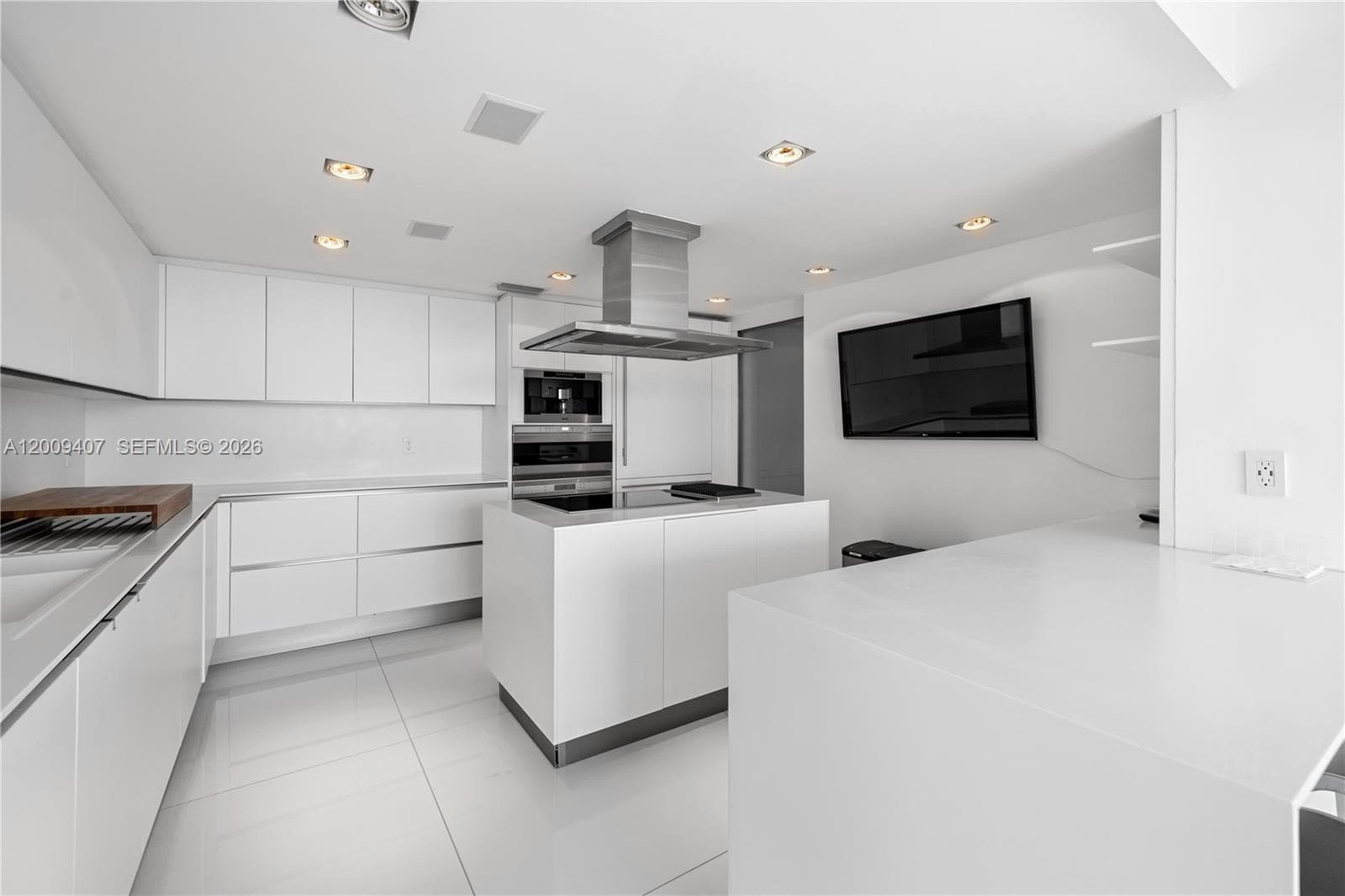 10155 Collins Ave 1210 photo 13