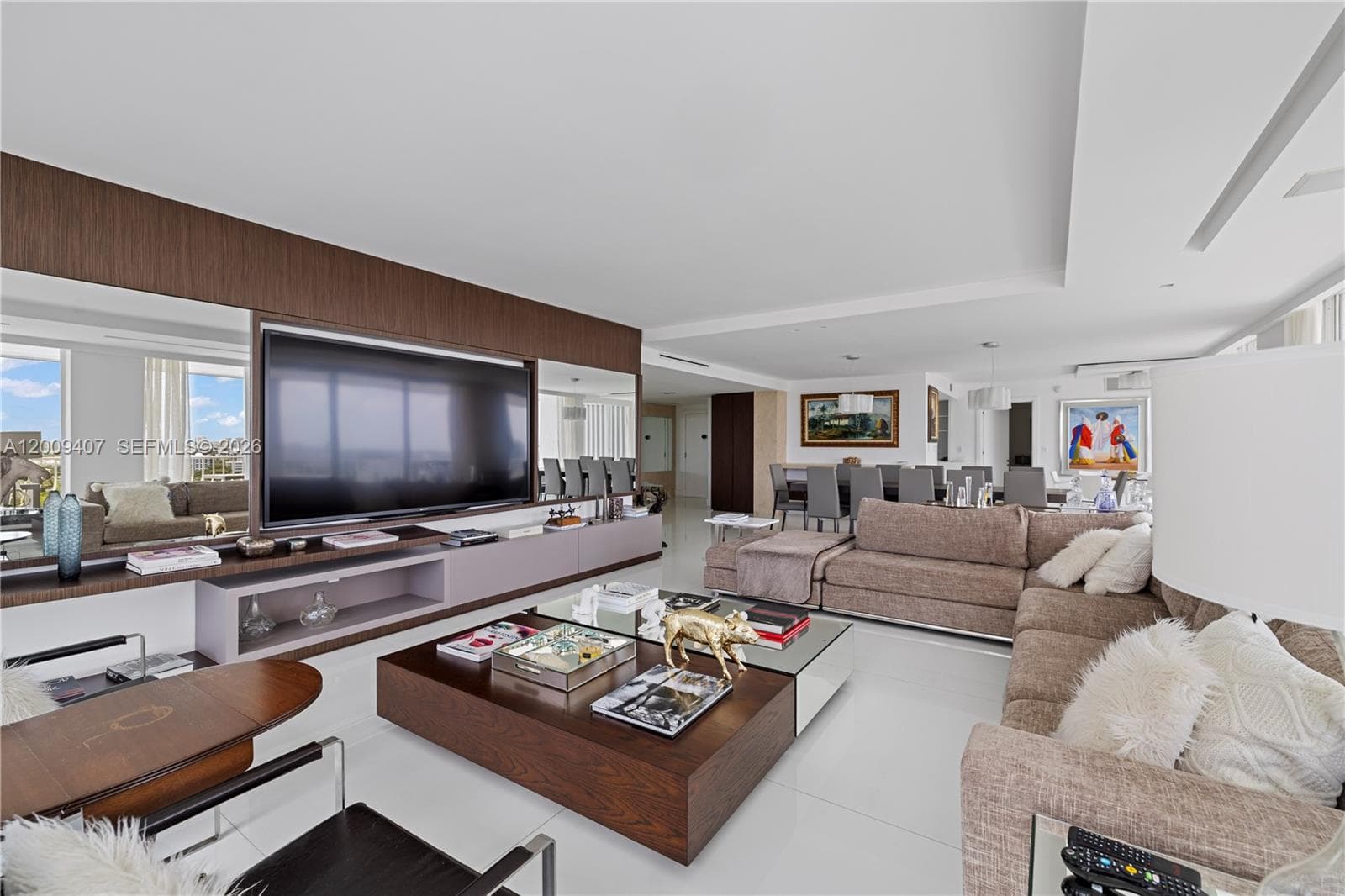 10155 Collins Ave 1210 photo 4