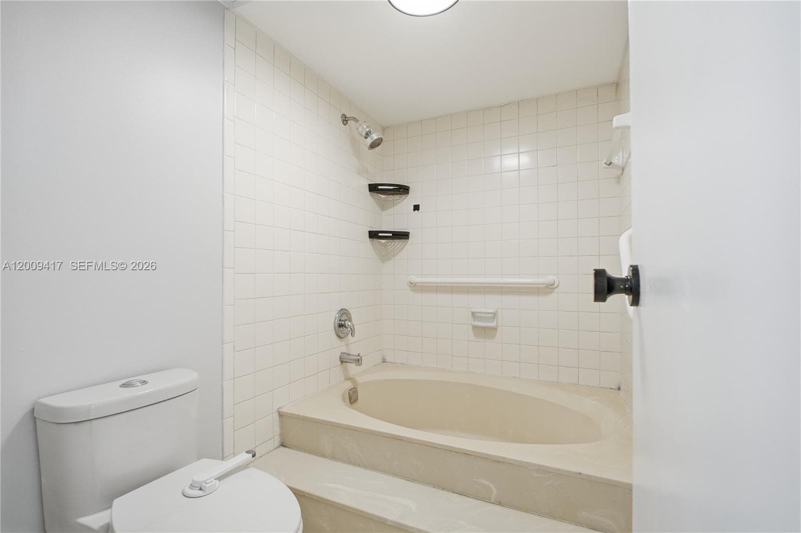 16570 NE 26th Ave 5A photo 11