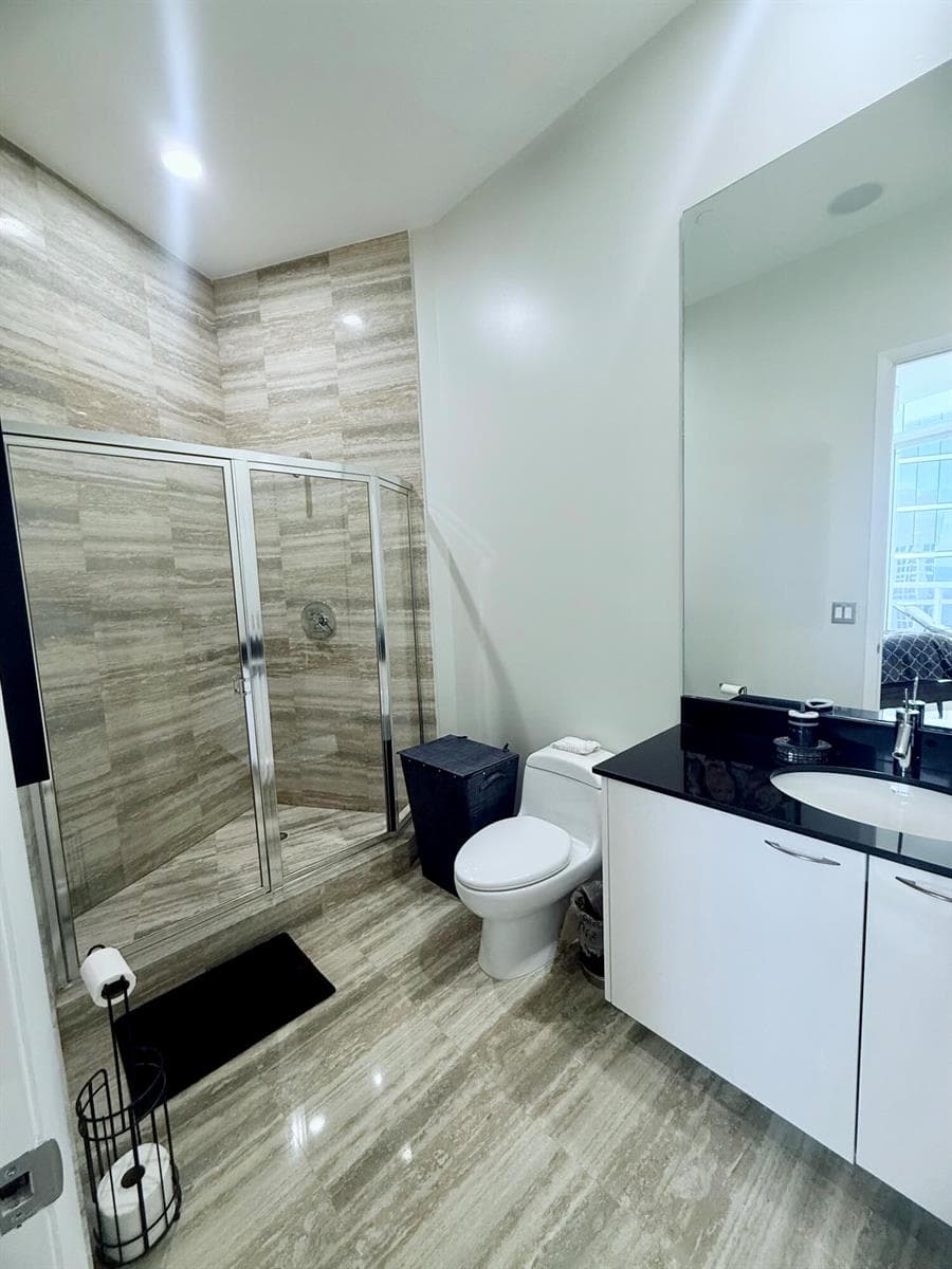 15811 Collins Avenue Ph4307 photo 17