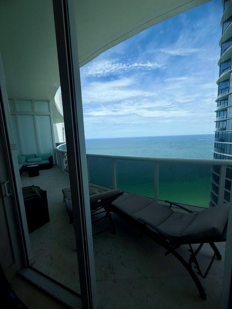 15811 Collins Avenue Ph4307 photo 16