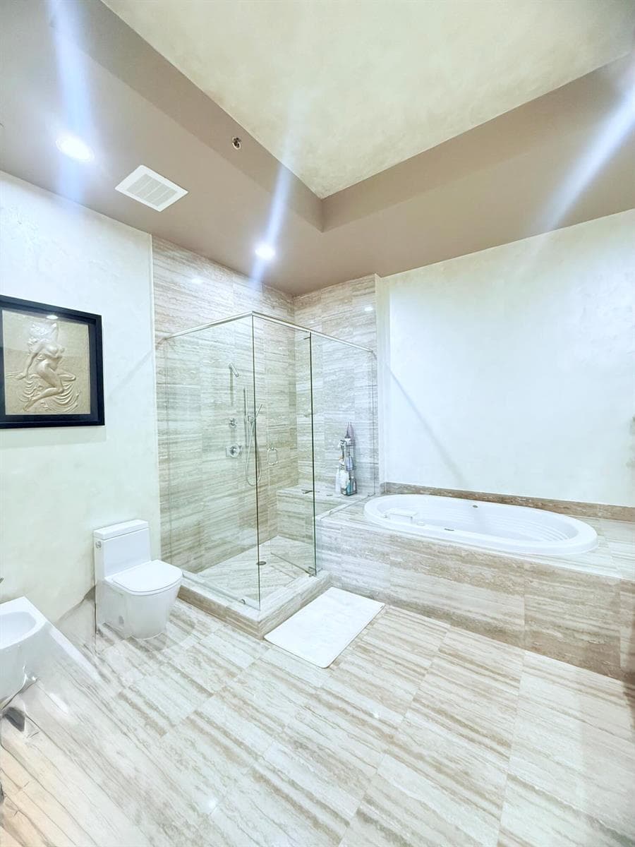 15811 Collins Avenue Ph4307 photo 10