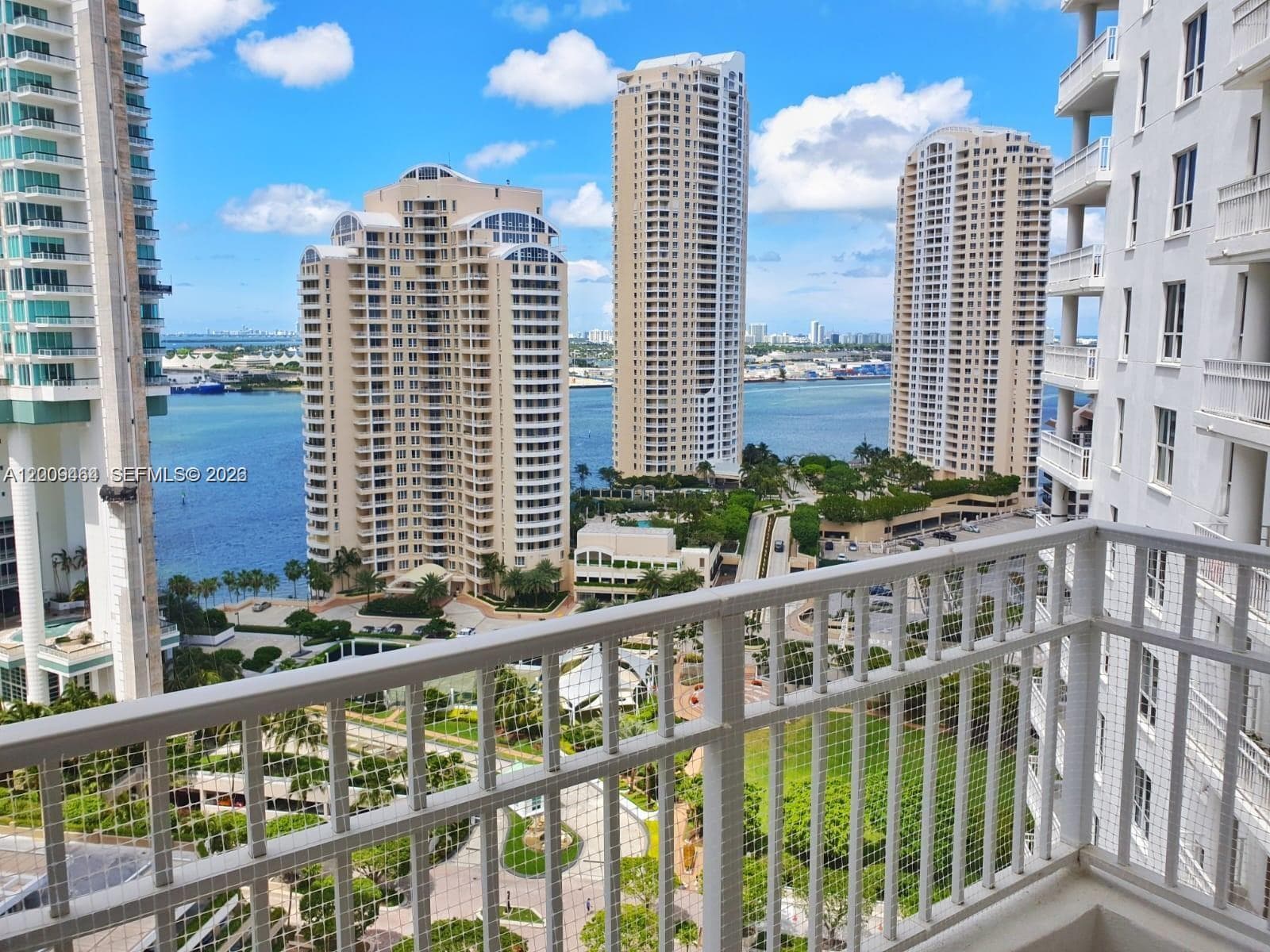 701 Brickell Key Blvd 2306 photo 1