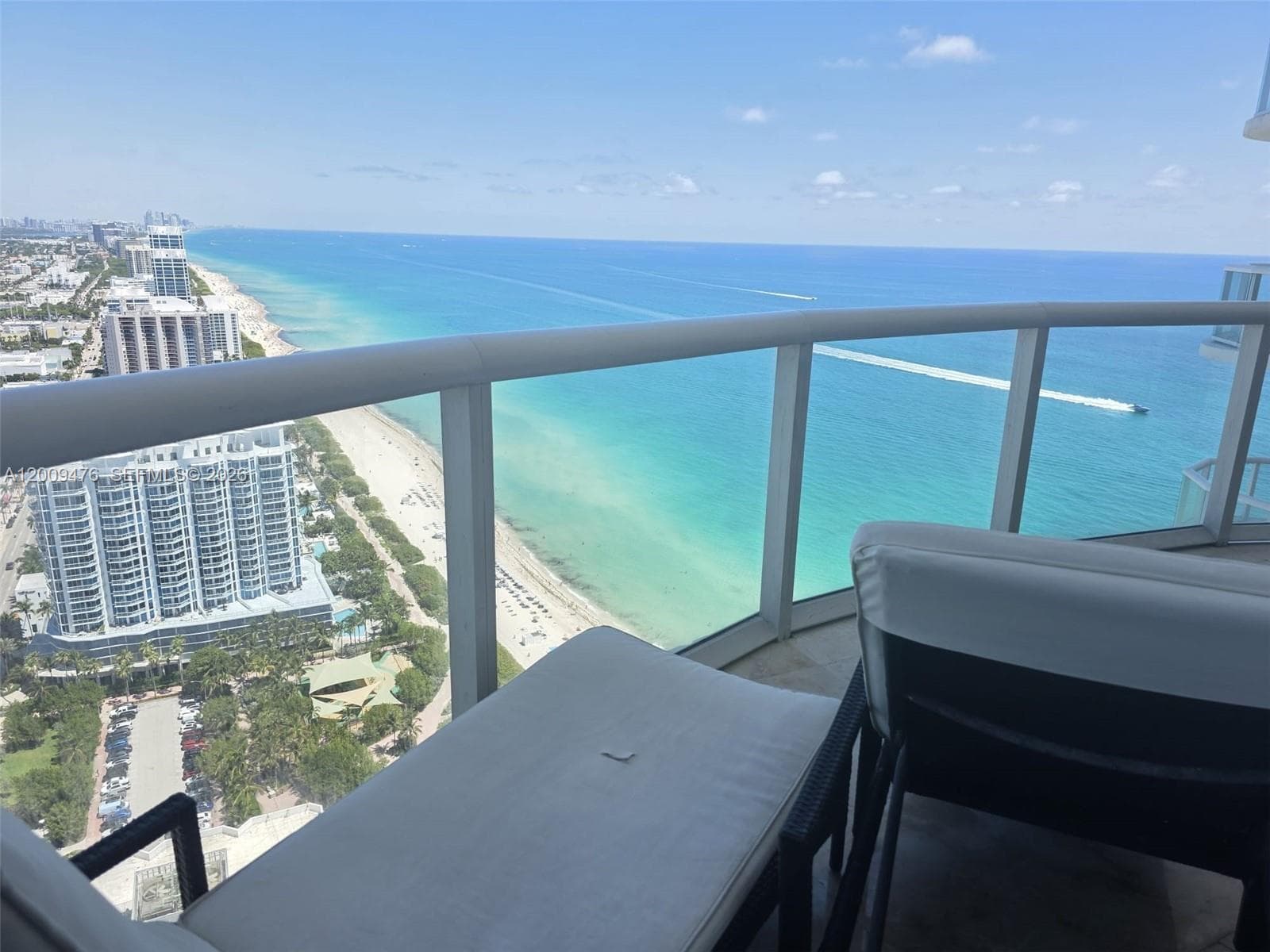 6365 Collins Ave 4311 photo 2