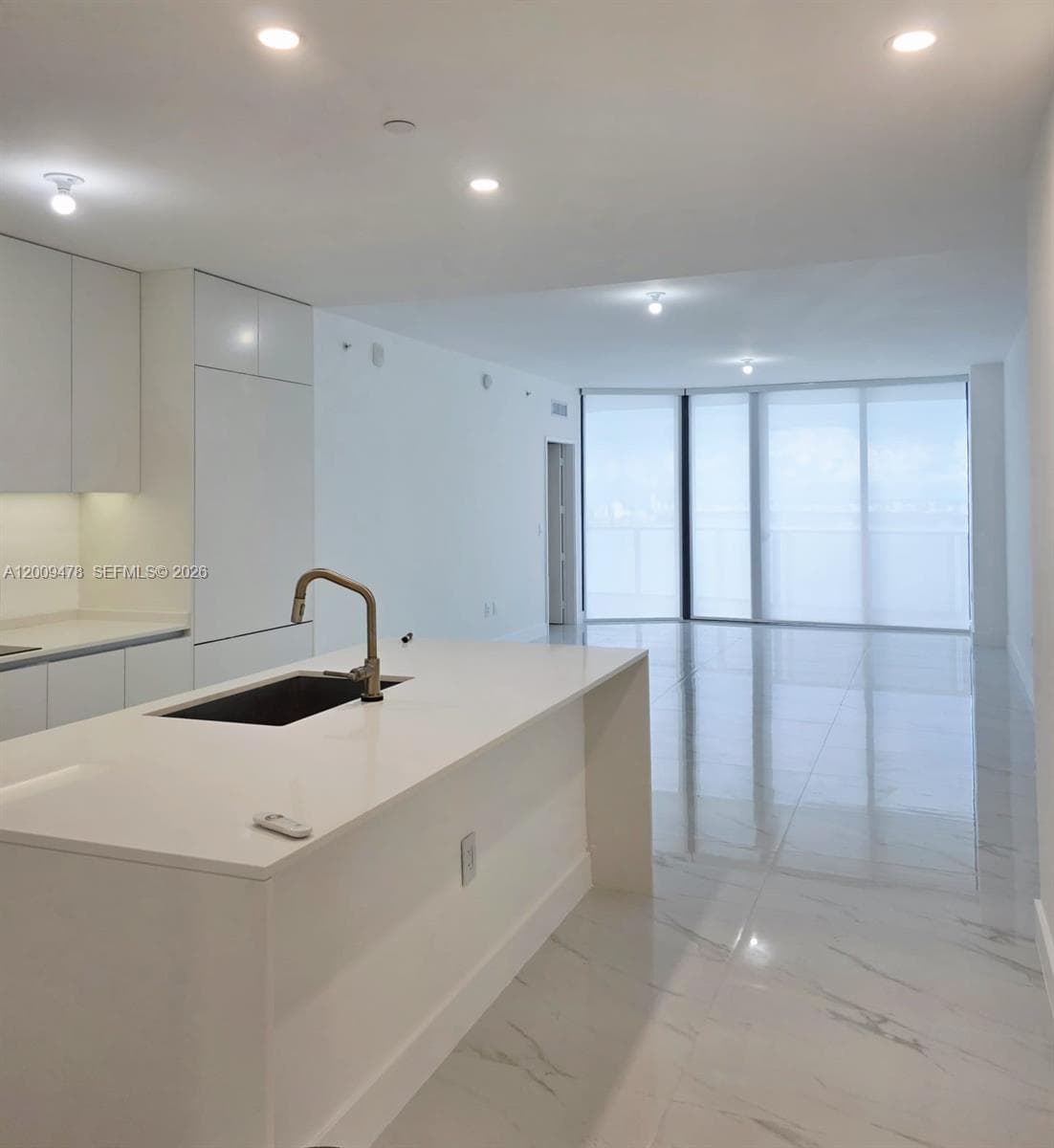 700 24th Street 3903 photo 7