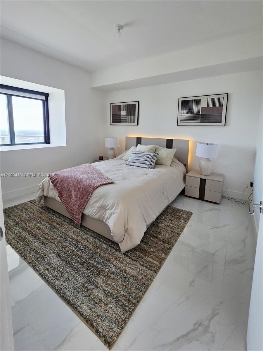 700 24th Street 3903 photo 15