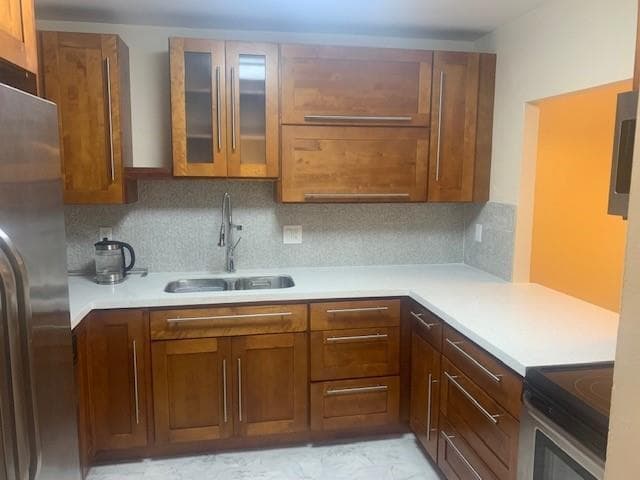 200 Leslie Drive 626 photo 7
