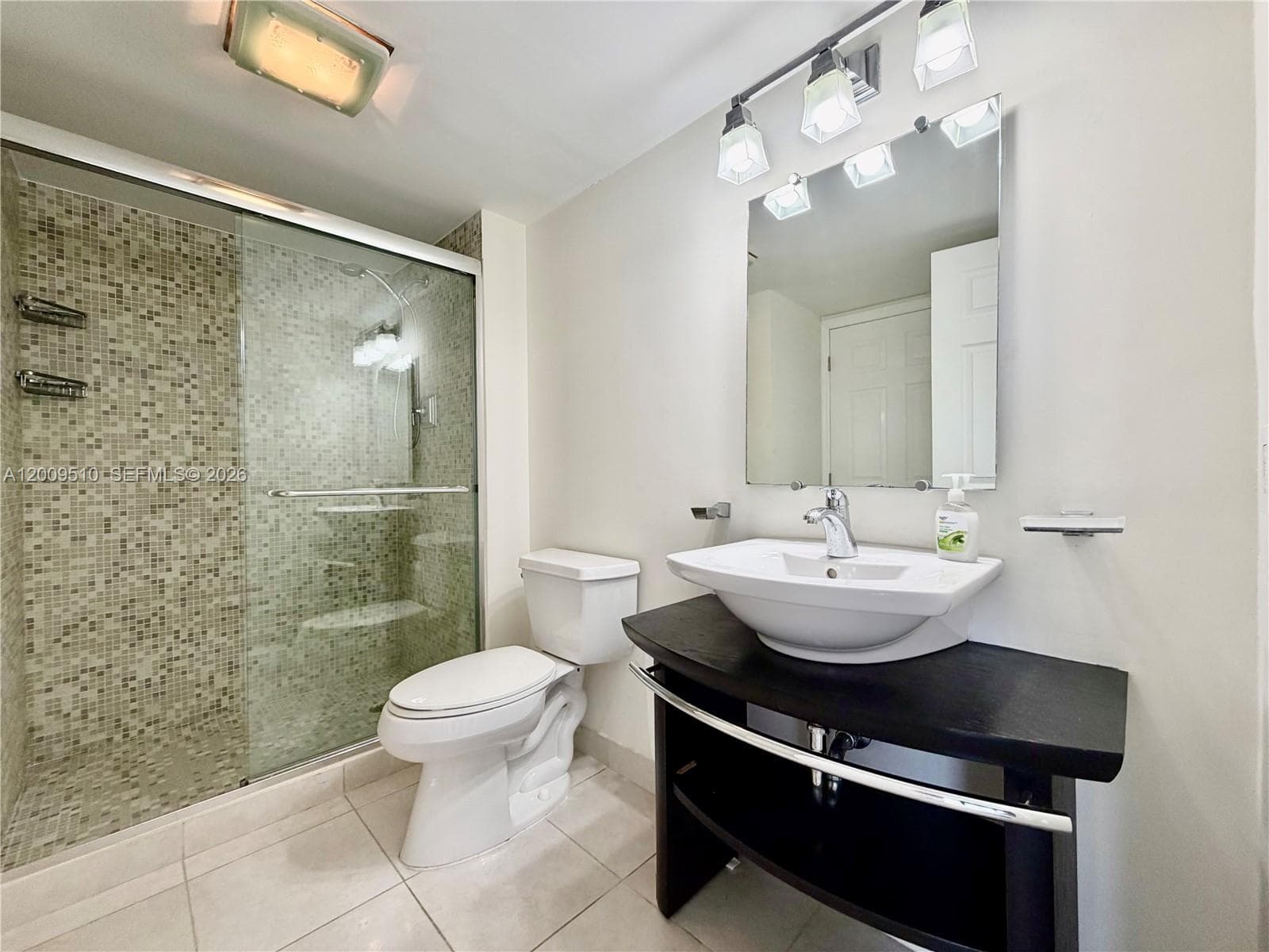 20515 Country Club Dr 1642 photo 15