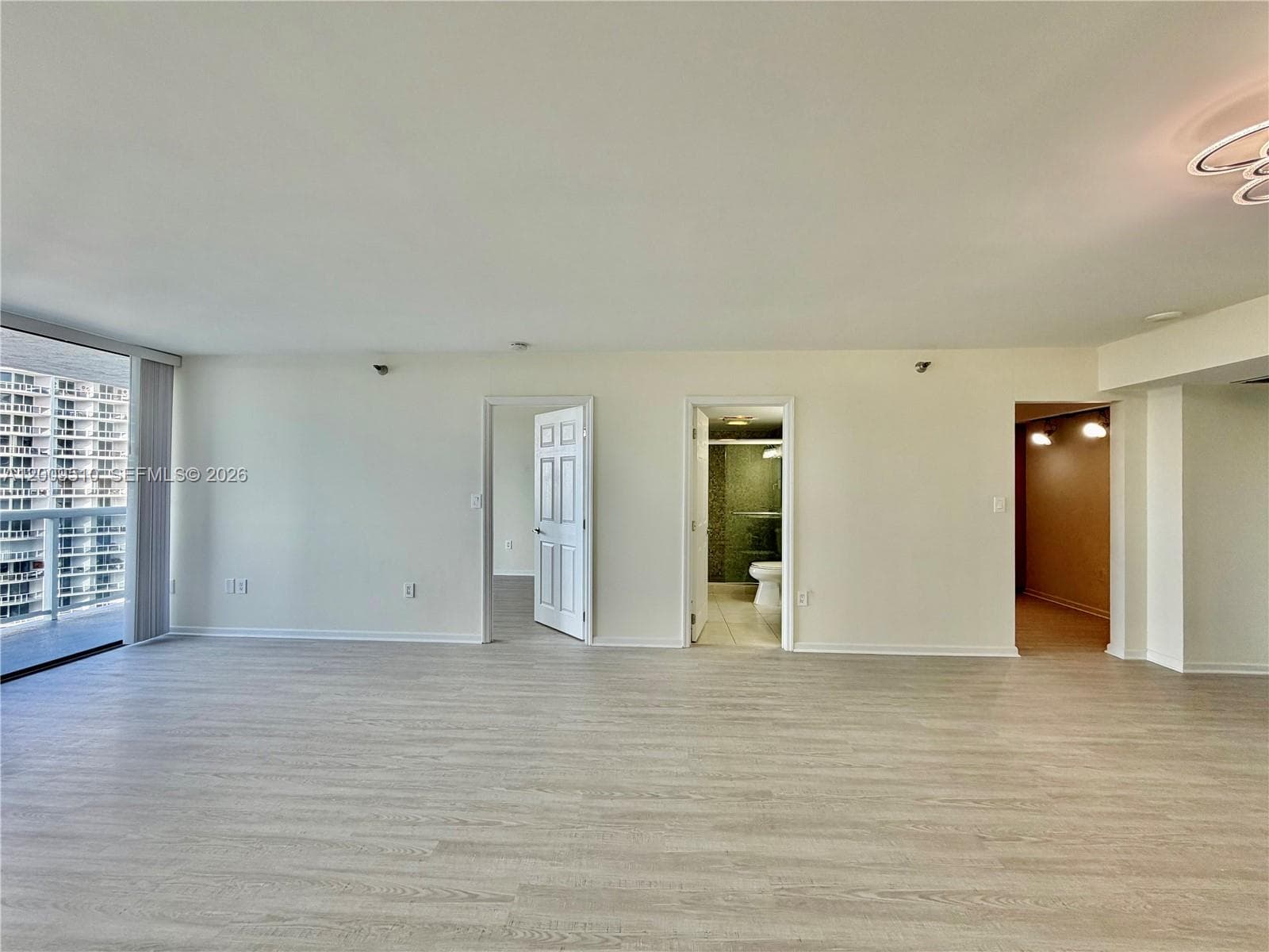 20515 Country Club Dr 1642 photo 25