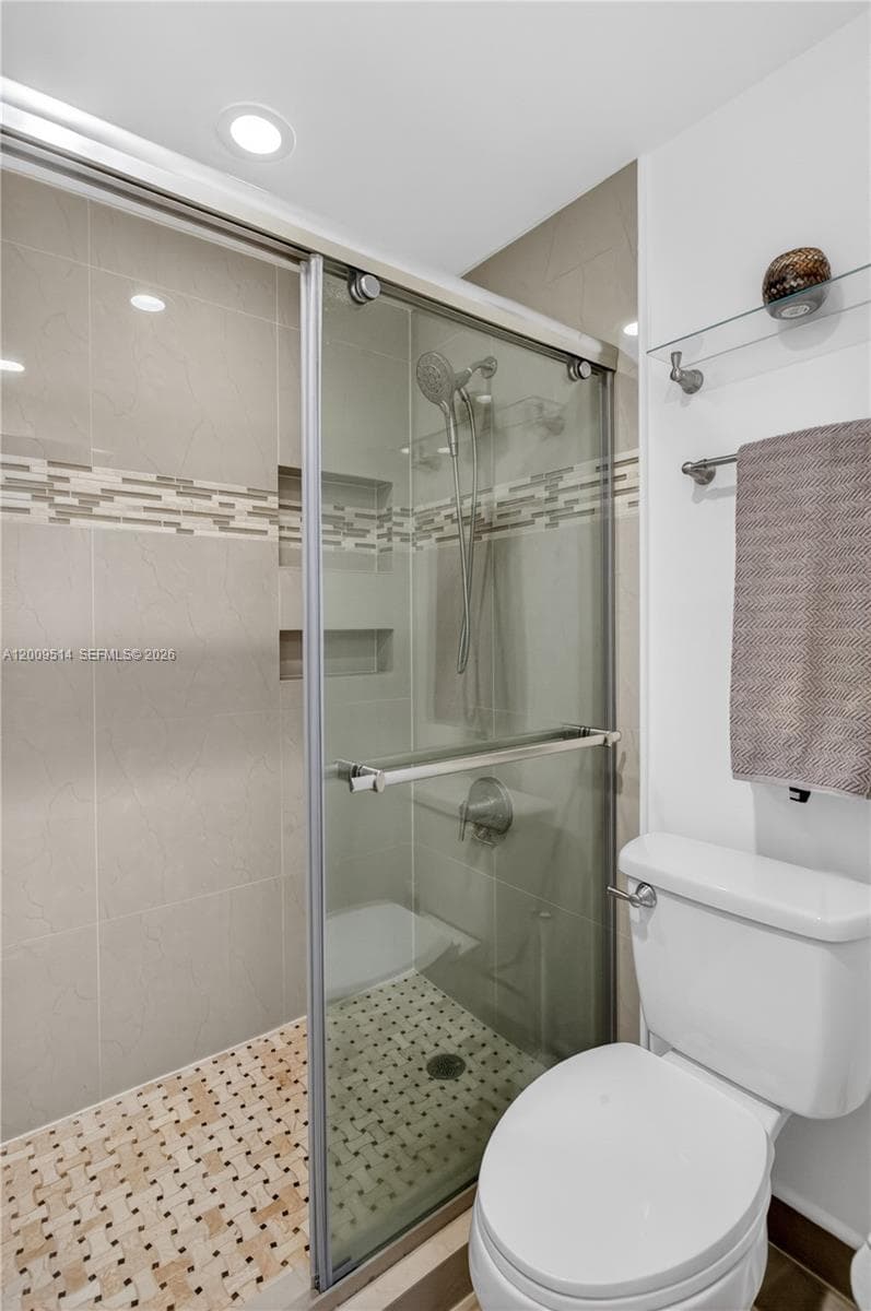 1839 Middle River Dr 501 photo 21