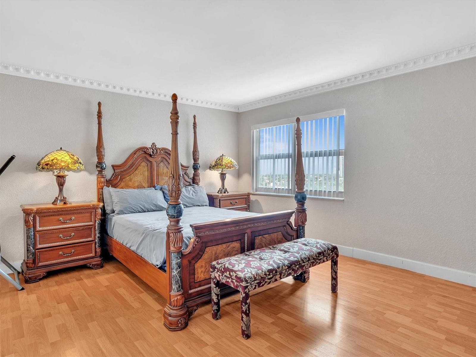 401 Golden Isles Drive 1007 photo 19