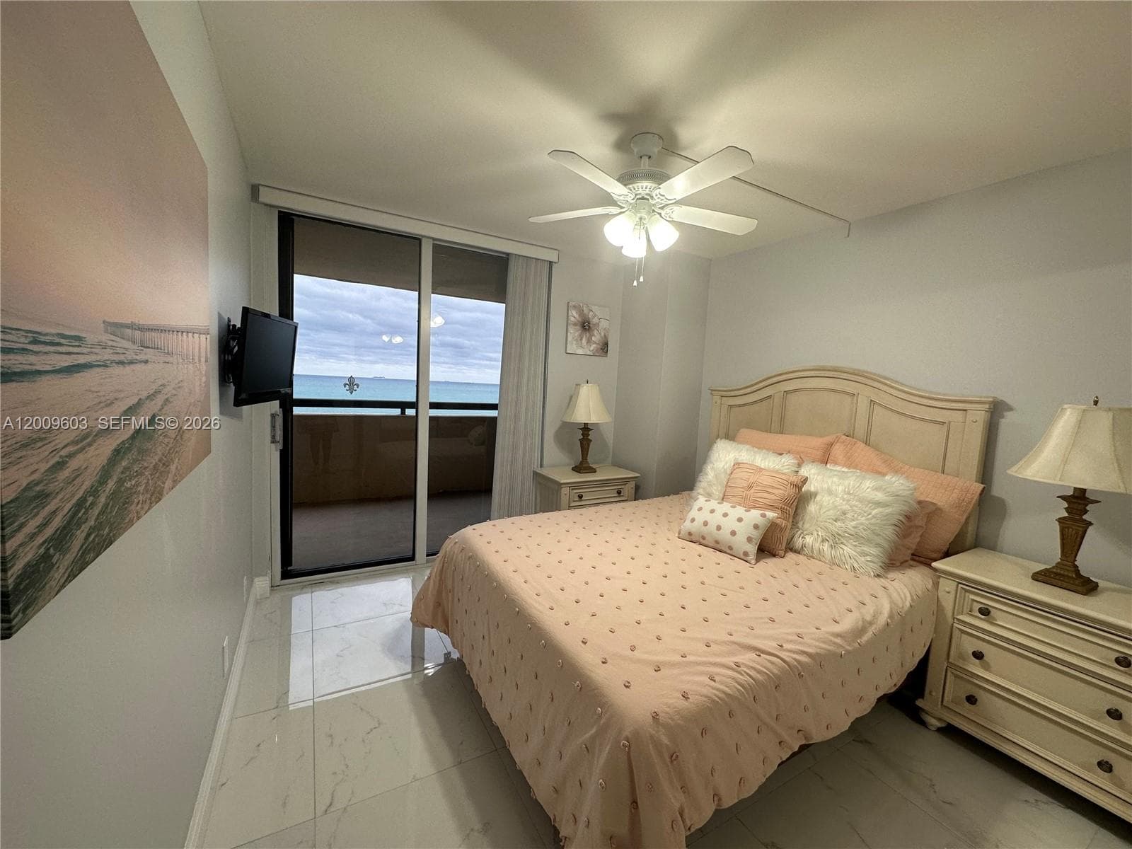 2555 Collins Ave 1403 photo 10