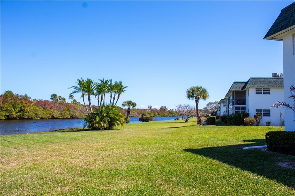 2800 Indian River Boulevard 8 photo 23