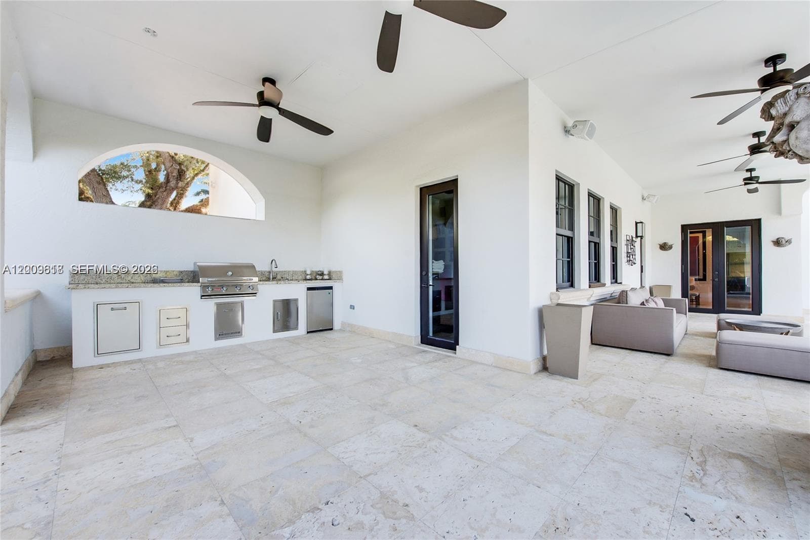 1151 Alhambra Cir photo 15