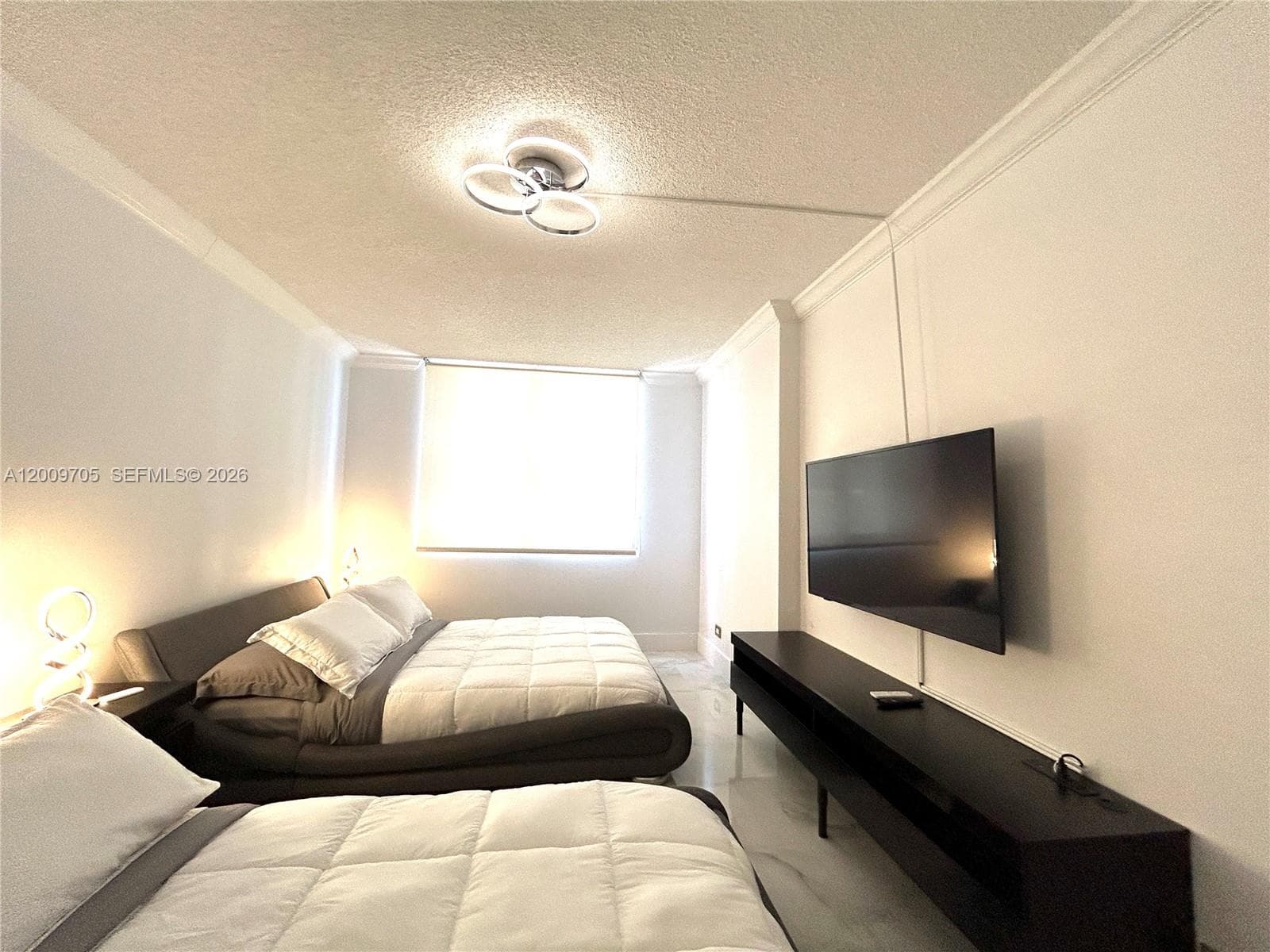 6039 Collins Ave 1507 photo 21