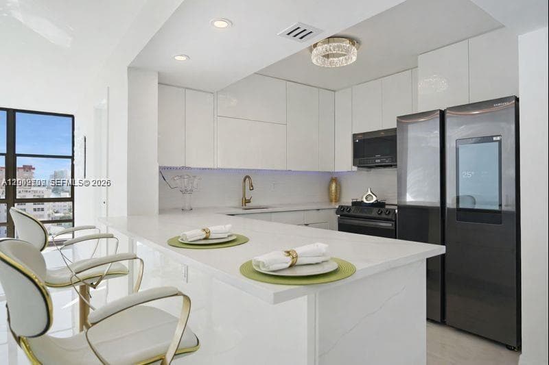 2017 Ocean Dr 1206 photo 12
