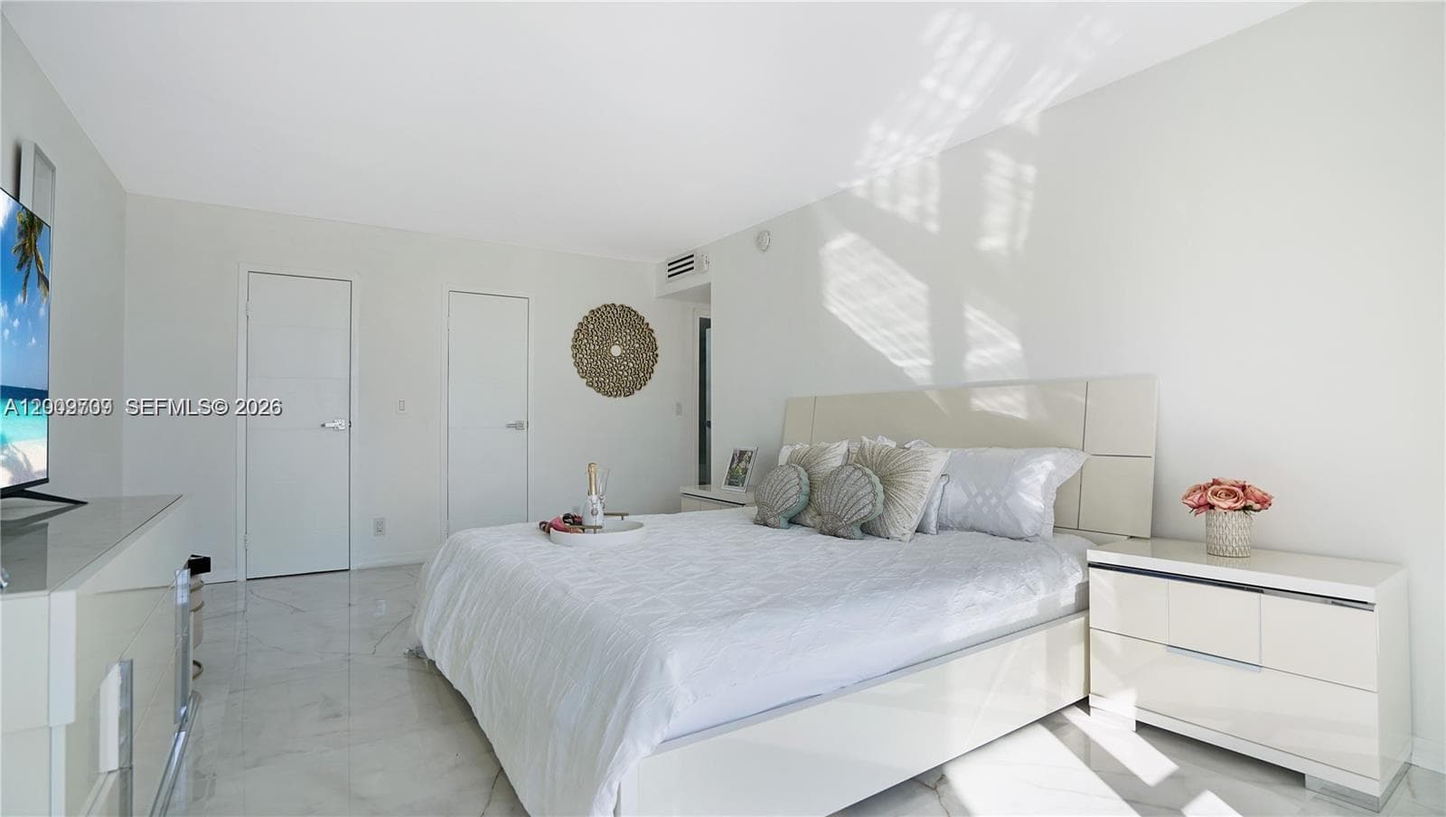 2017 Ocean Dr 1206 photo 21
