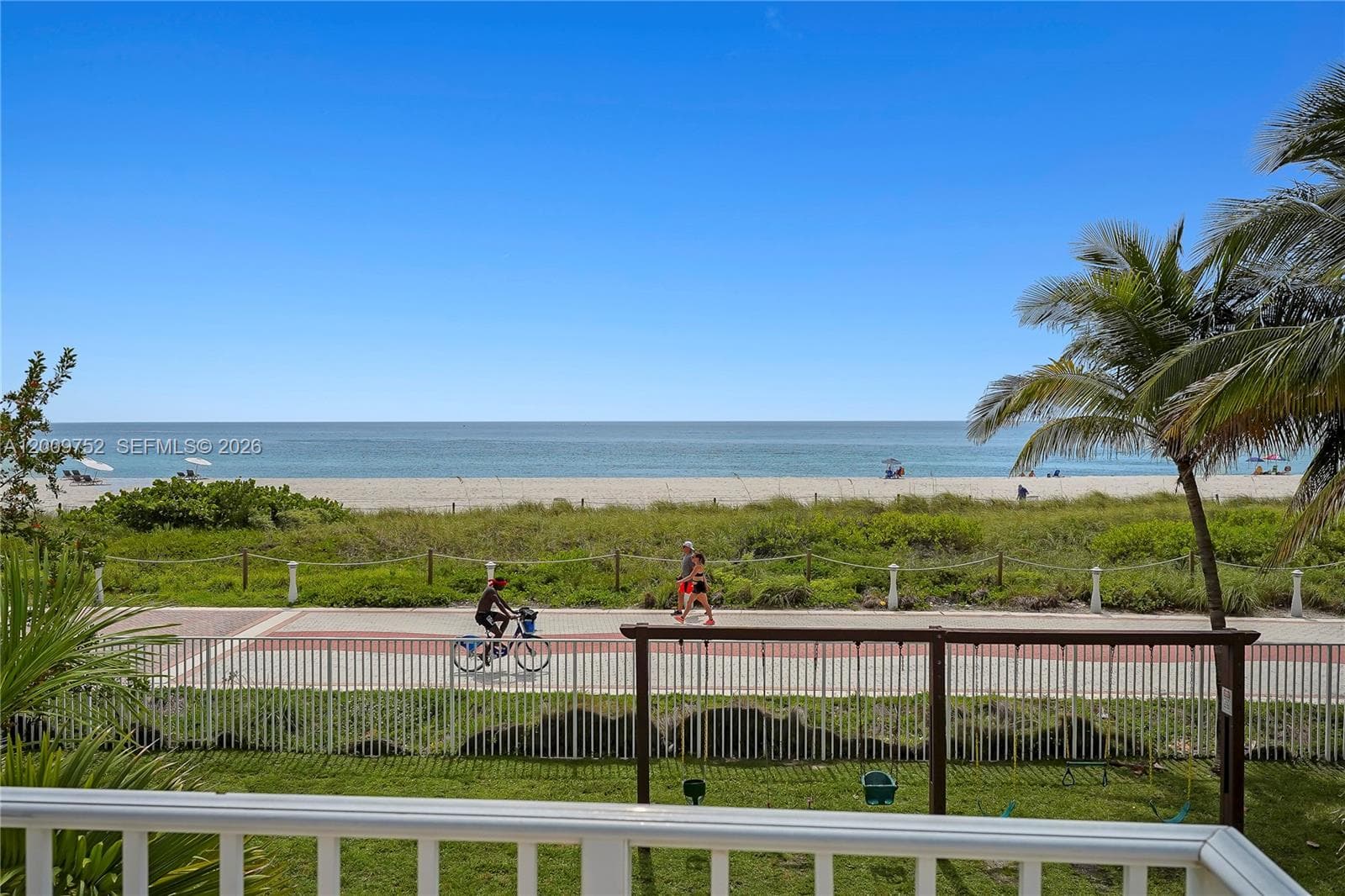 4747 Collins Ave 1503 photo 17