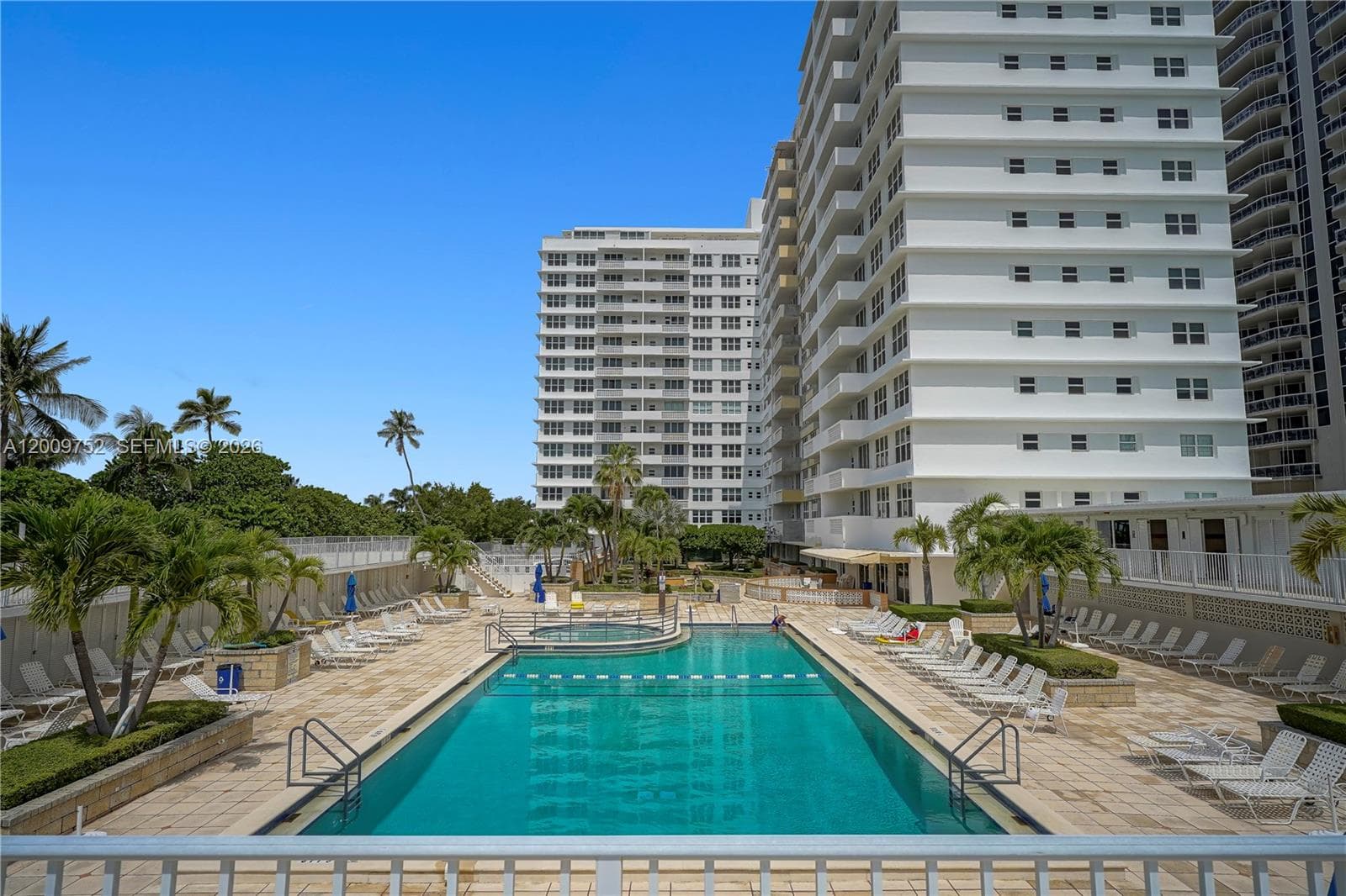 4747 Collins Ave 1503 photo 16