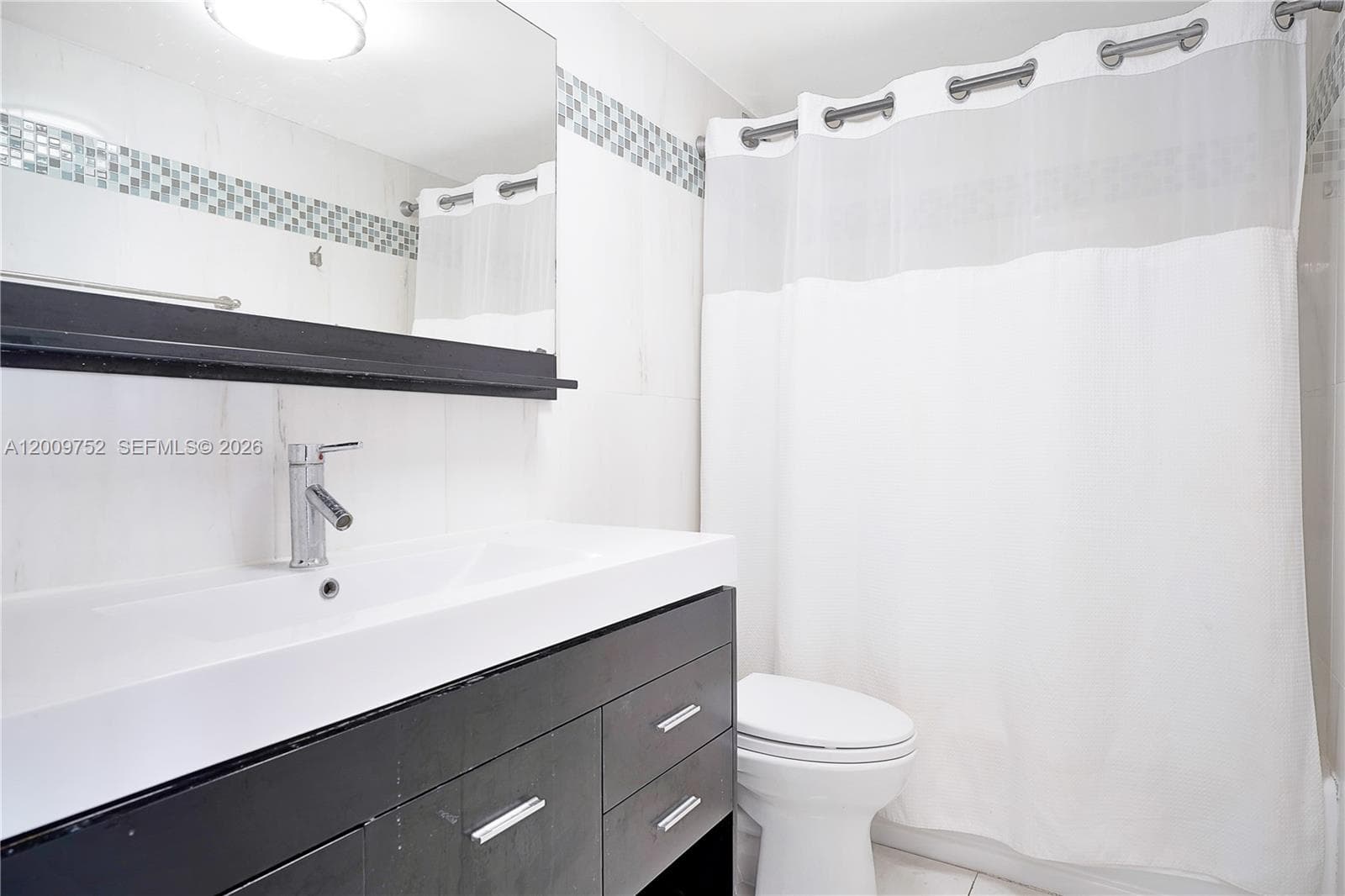 4747 Collins Ave 1503 photo 12