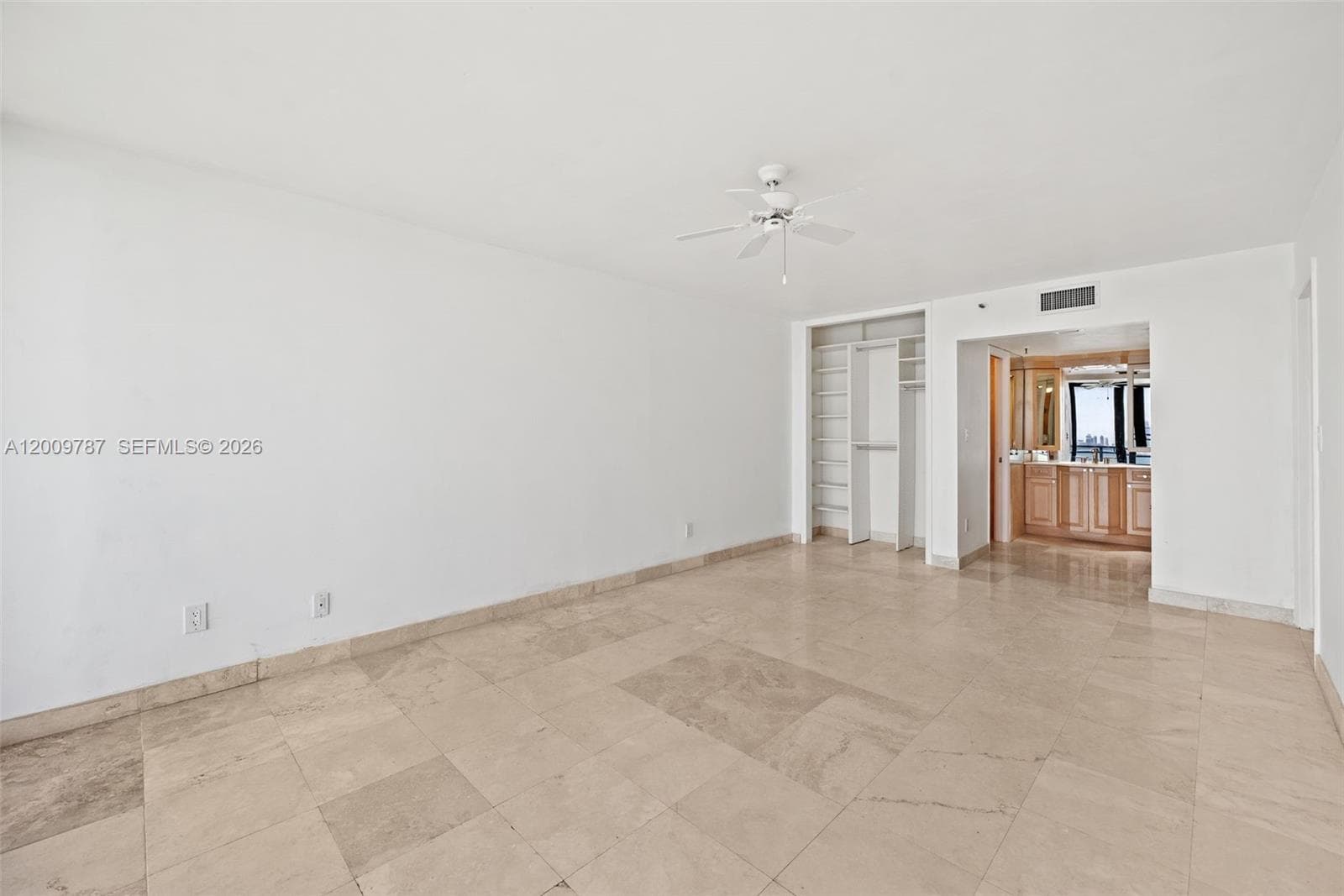 7751 Bayshore Ct 7B photo 15