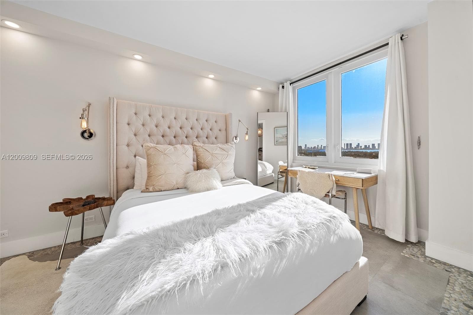 2301 Collins Ave 1533 photo 19