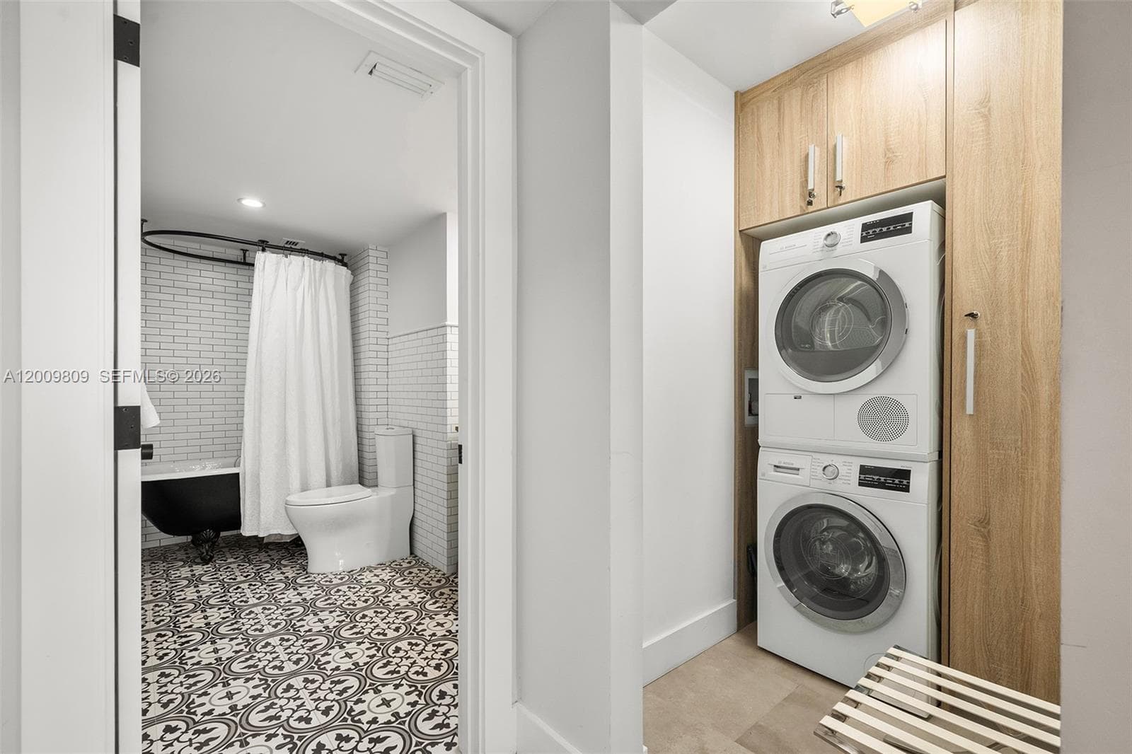 2301 Collins Ave 1533 photo 25