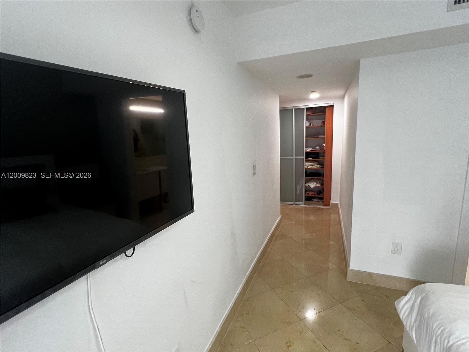 18671 Collins Ave 402 photo 20