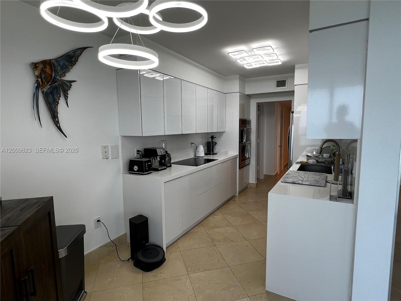 18671 Collins Ave 402 photo 8