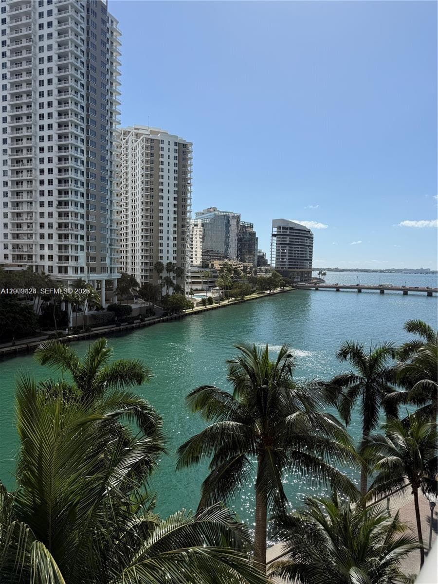 465 Brickell Ave 619 photo 10