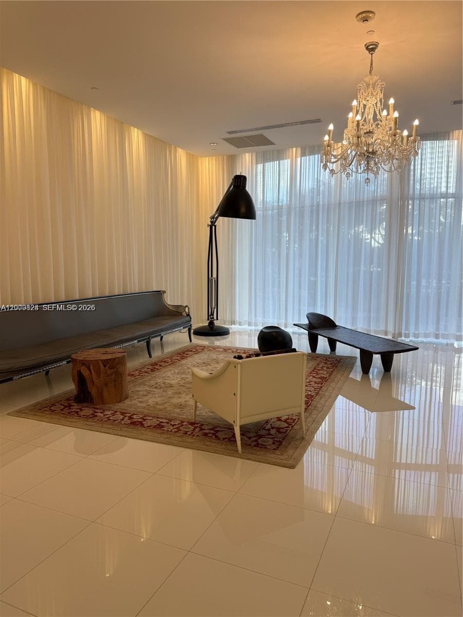 465 Brickell Ave 619 photo 4