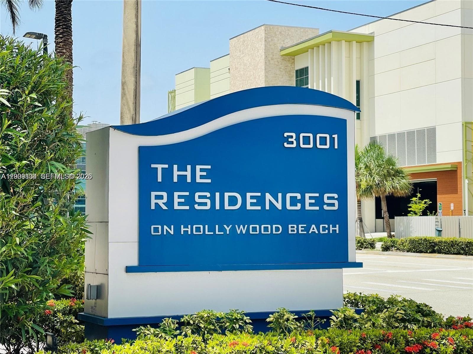 3001 Ocean Dr 101 photo 2