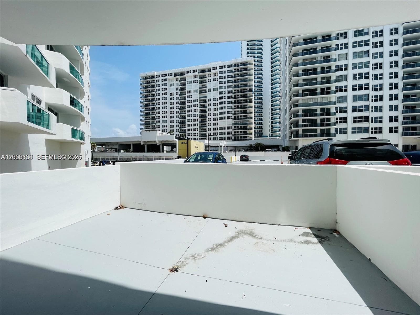 3001 Ocean Dr 101 photo 13