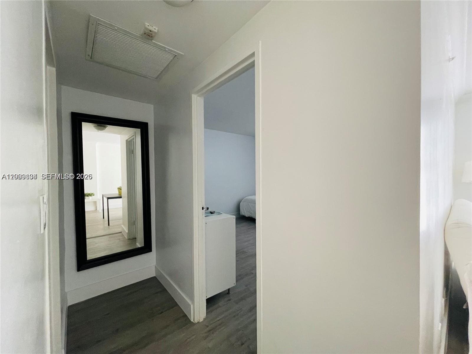 3001 Ocean Dr 101 photo 12
