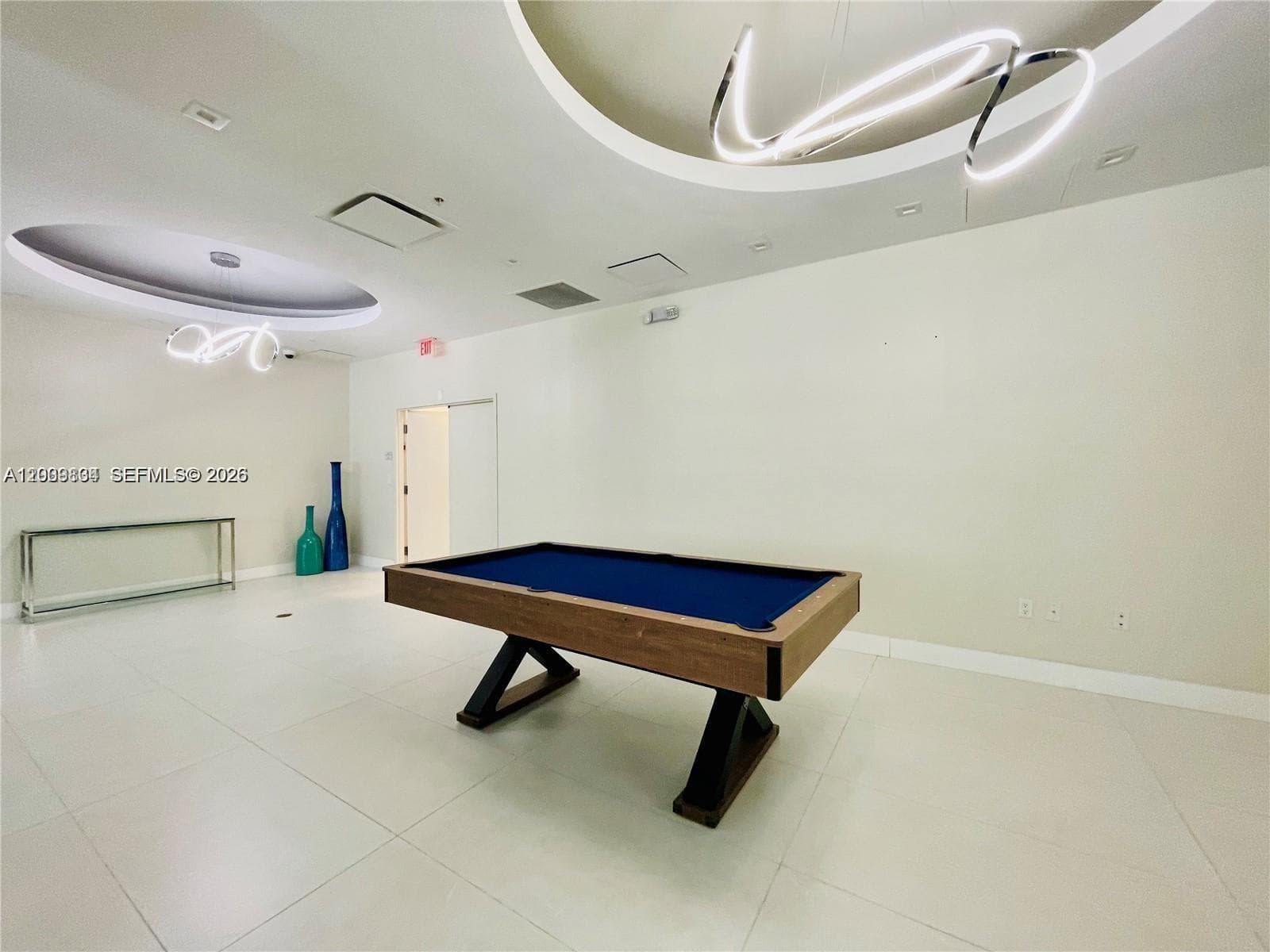 3001 Ocean Dr 101 photo 22