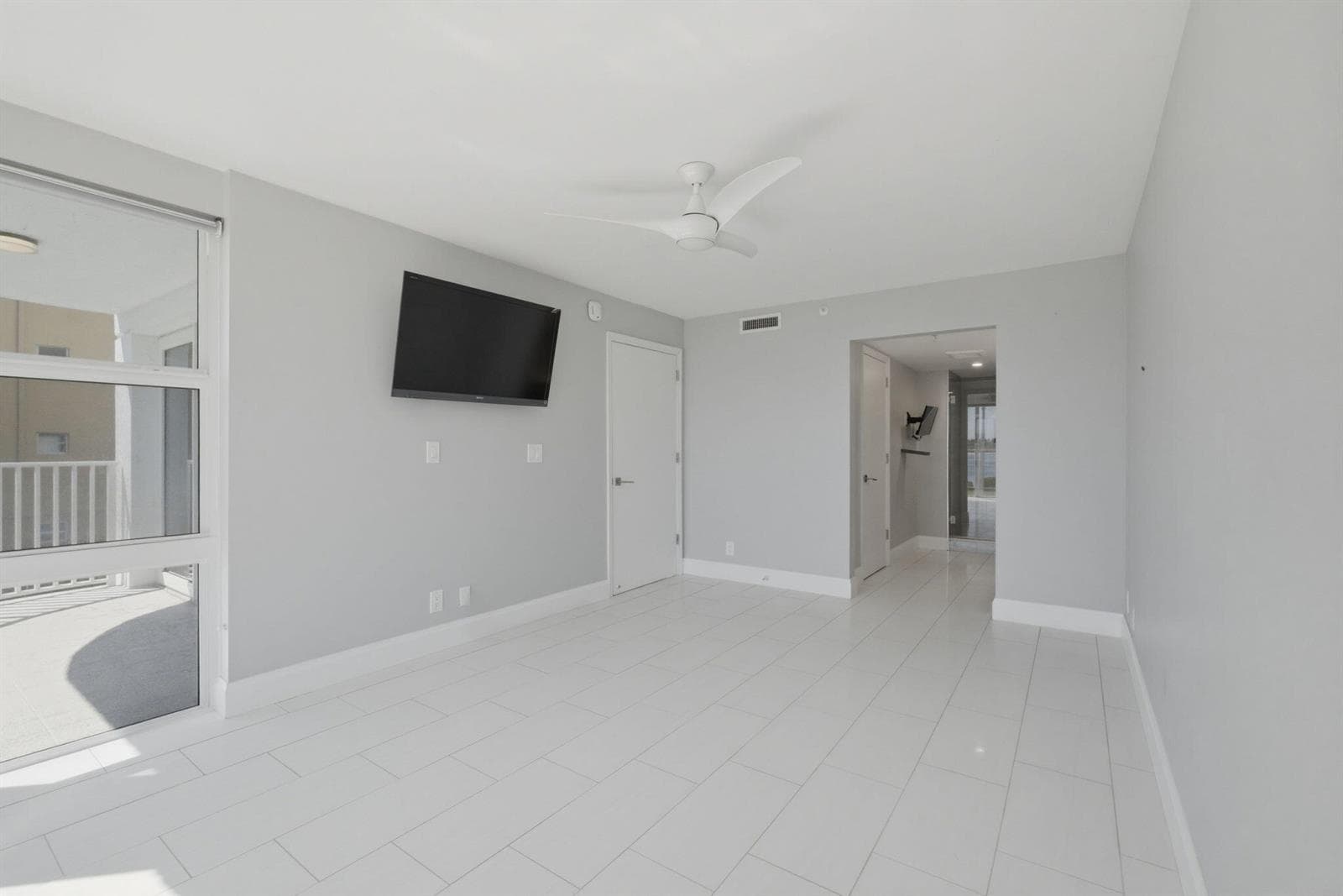 3901 S Flagler Drive 203 photo 10