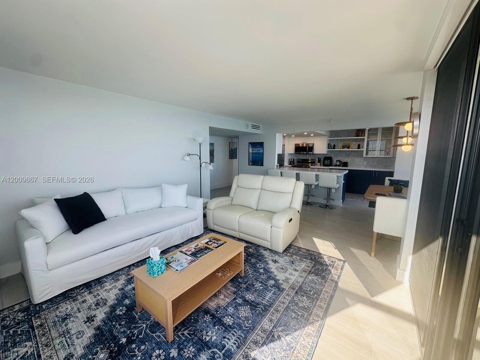 2555 Collins Ave 2411 photo 5