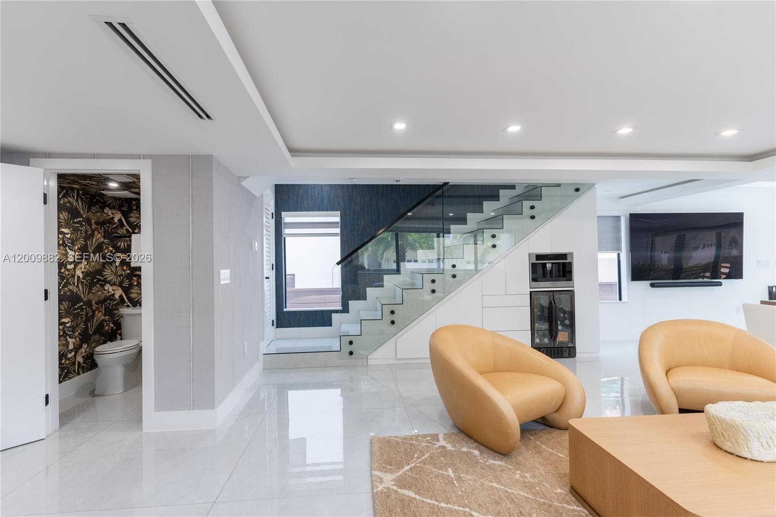 5601 N Ocean Dr 5601 photo 16