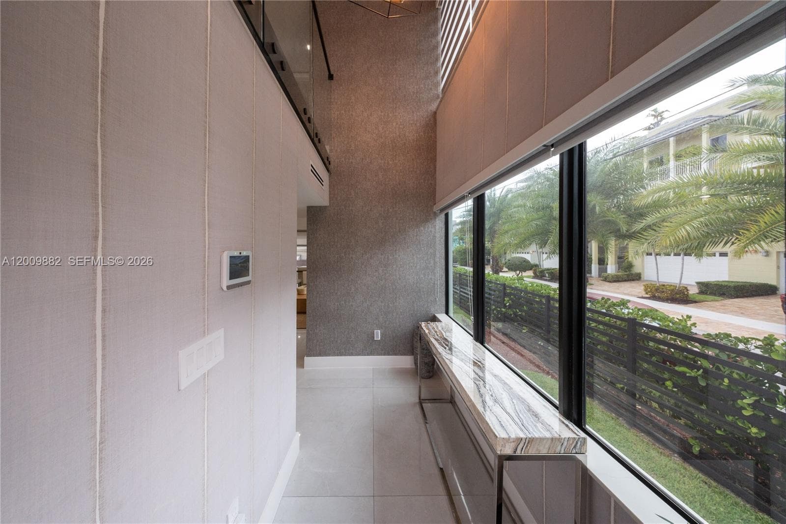 5601 N Ocean Dr 5601 photo 4